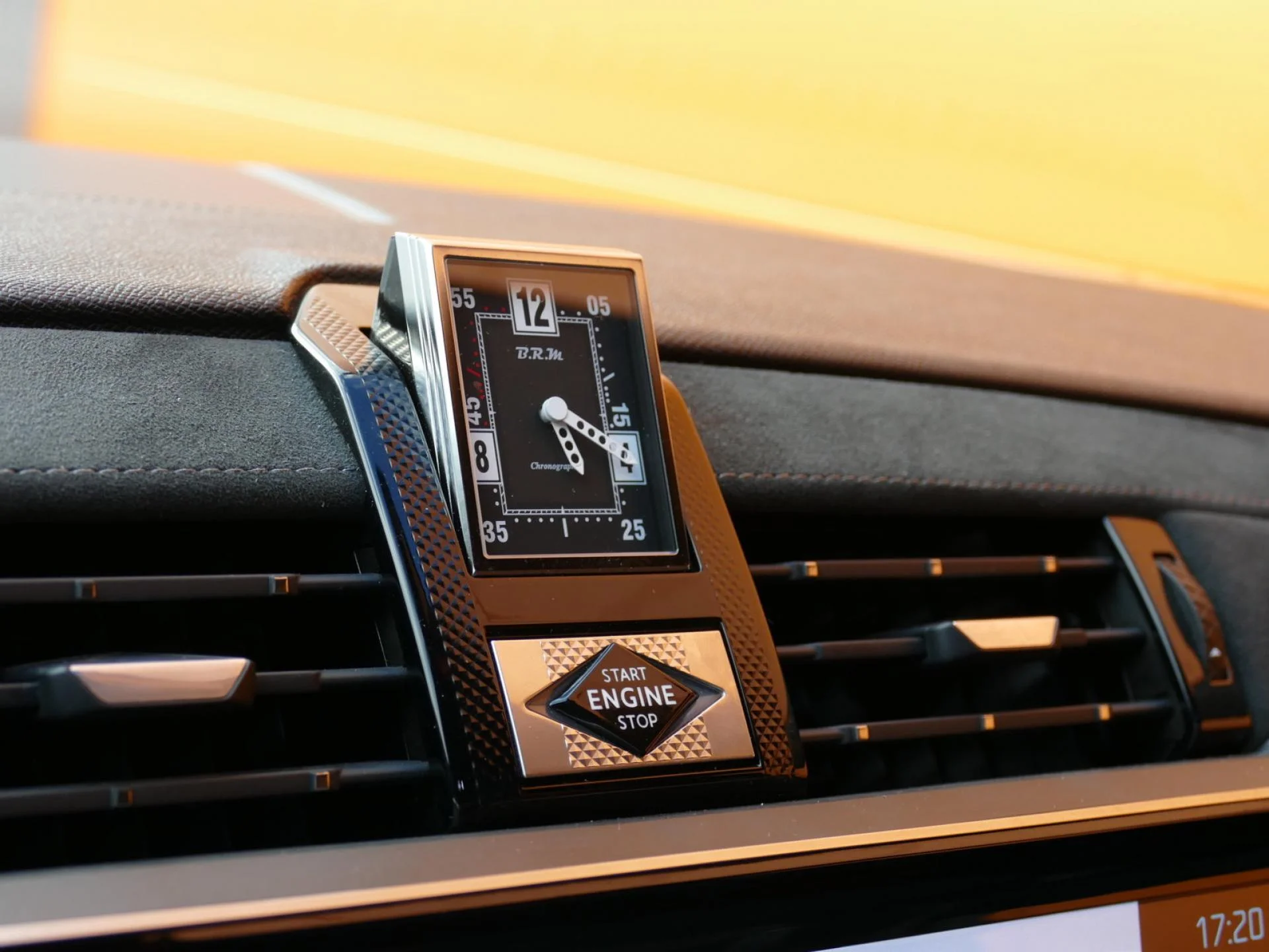 DS DS 7 CROSSBACK - Miniature 21 sur 34 - Cliquer pour voir cette photo