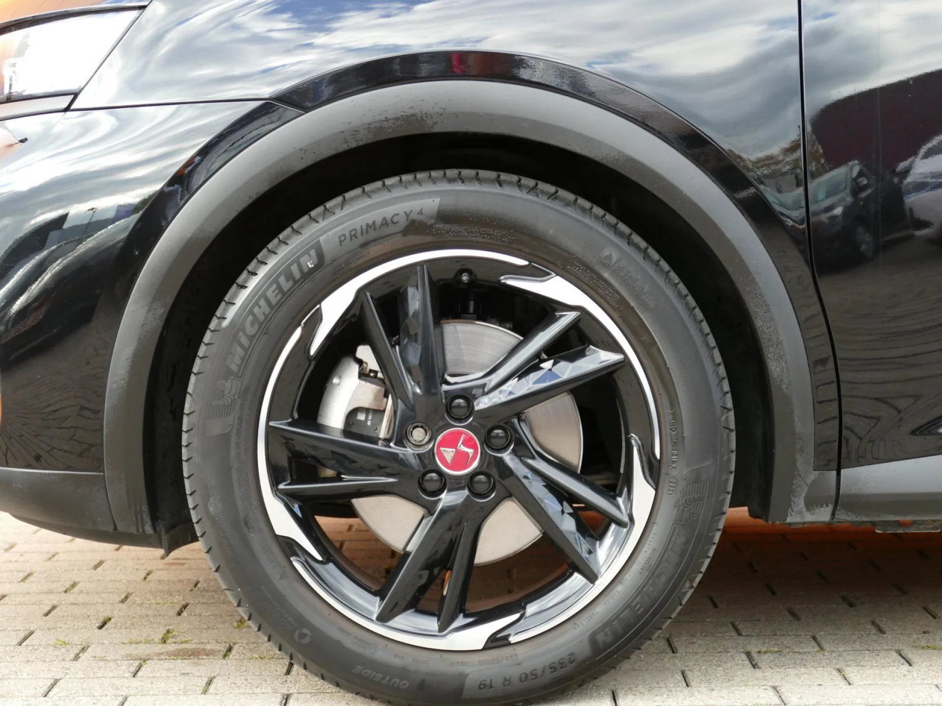 DS DS 7 CROSSBACK - Miniature 33 sur 34 - Cliquer pour voir cette photo