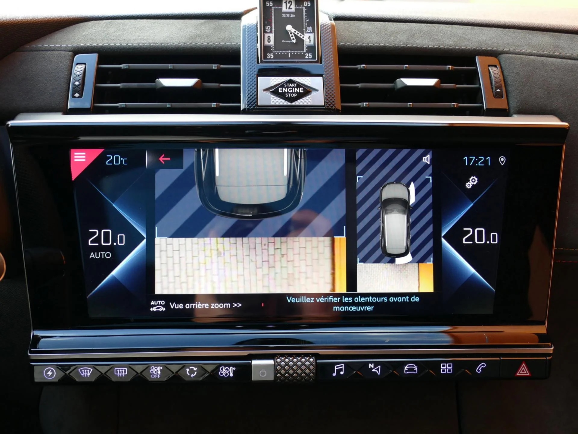 DS DS 7 CROSSBACK - Miniature 10 sur 34 - Cliquer pour voir cette photo