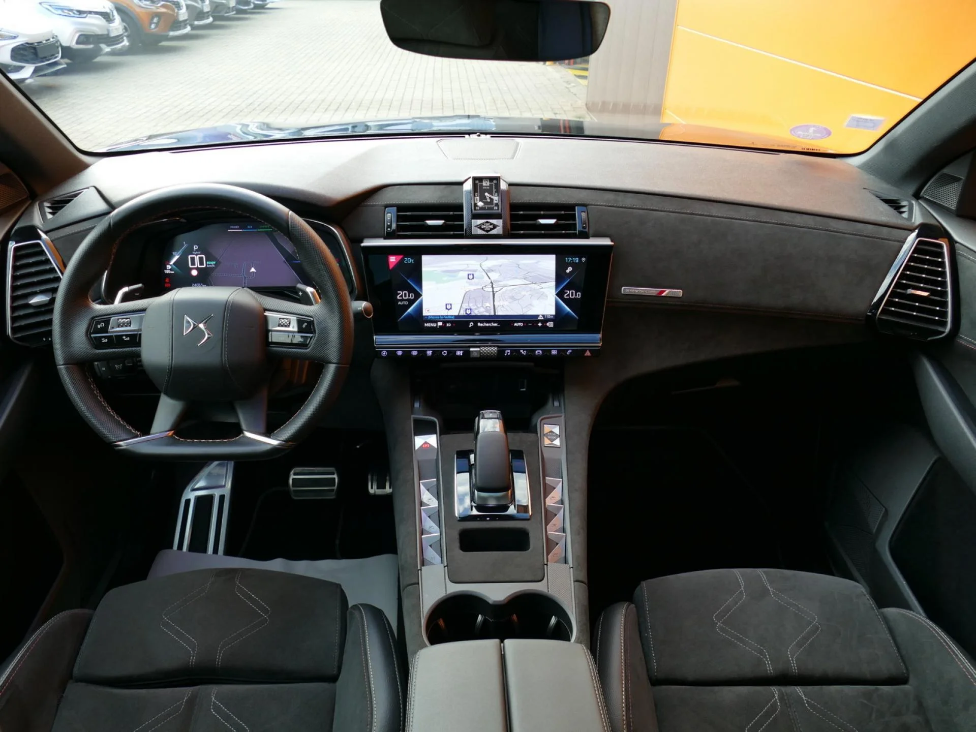 DS DS 7 CROSSBACK - Miniature 5 sur 34 - Cliquer pour voir cette photo