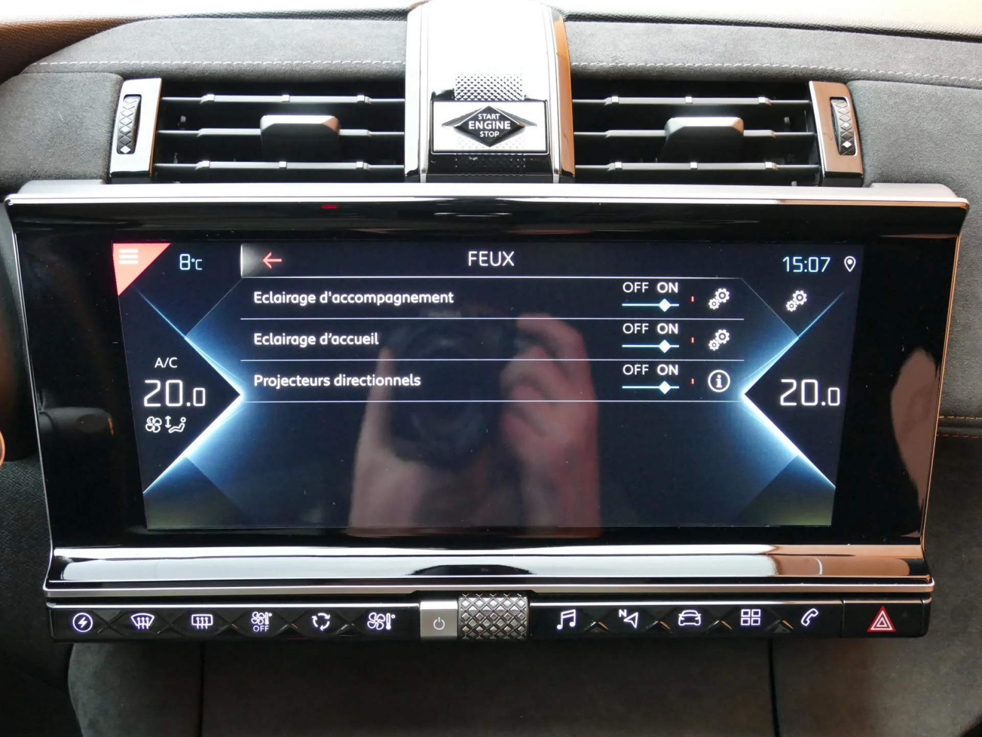DS DS 7 CROSSBACK - Miniature 13 sur 31 - Cliquer pour voir cette photo