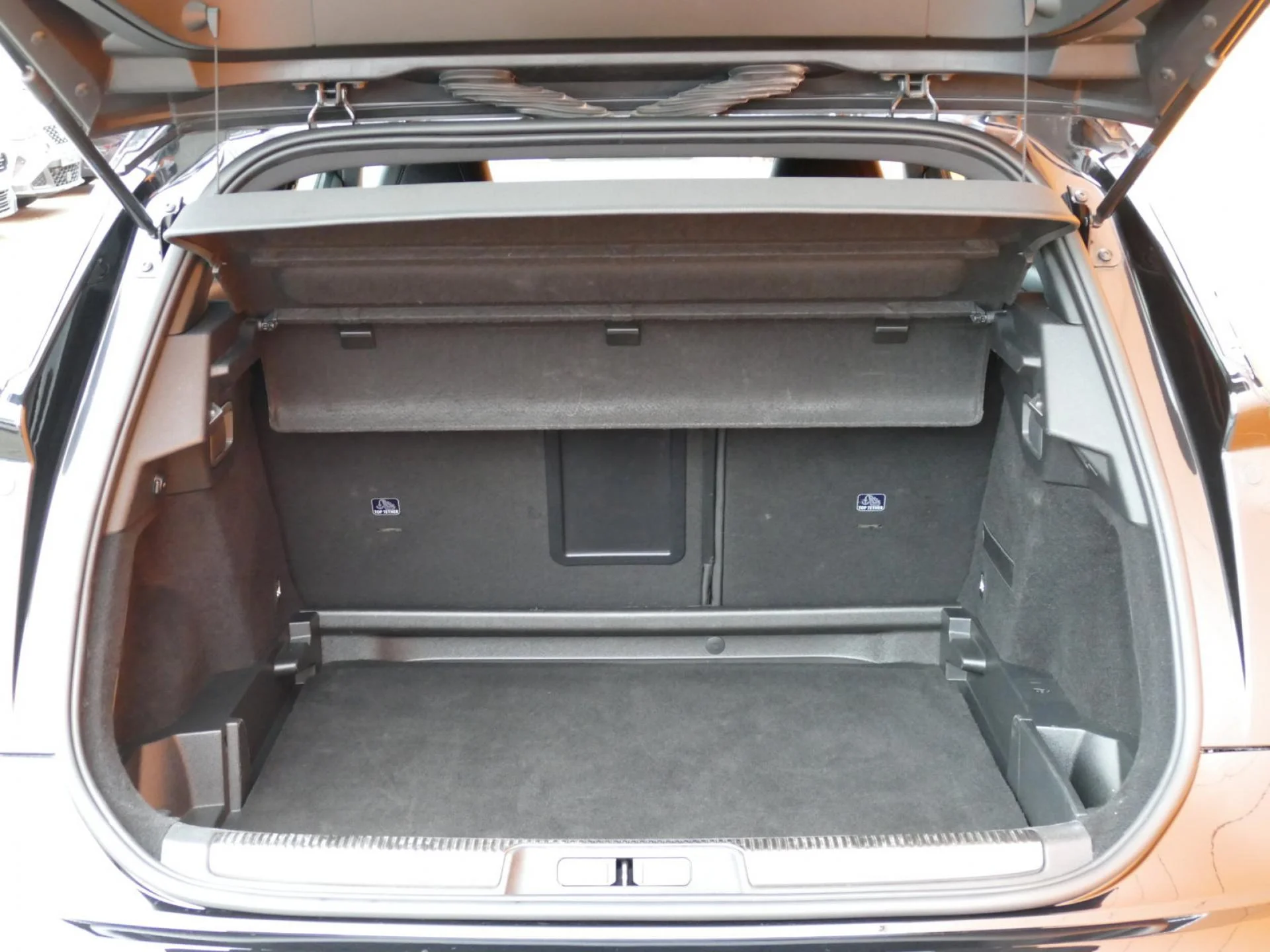DS DS 7 CROSSBACK - Miniature 8 sur 31 - Cliquer pour voir cette photo