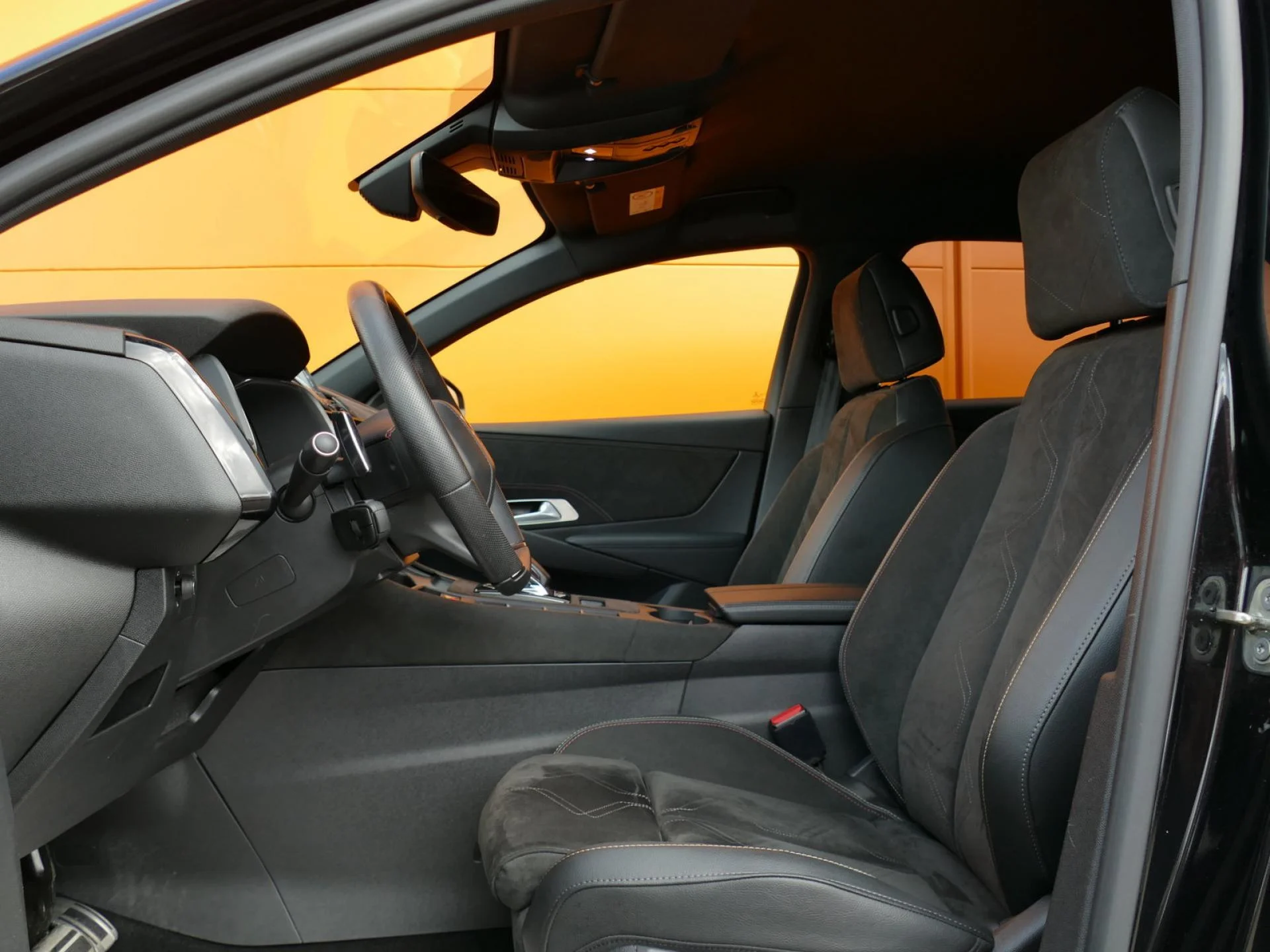 DS DS 7 CROSSBACK - Miniature 6 sur 33 - Cliquer pour voir cette photo