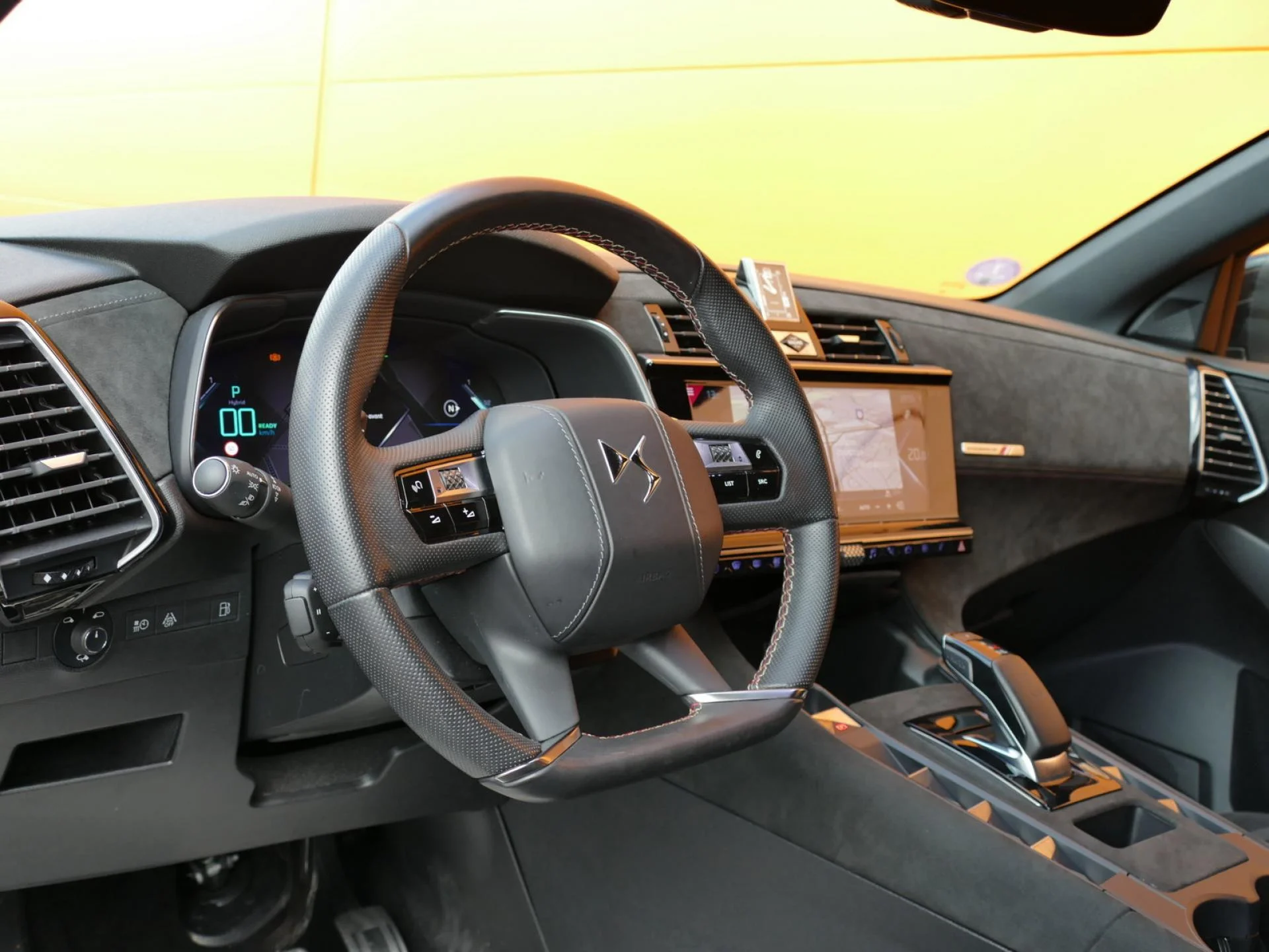 DS DS 7 CROSSBACK - Miniature 16 sur 33 - Cliquer pour voir cette photo