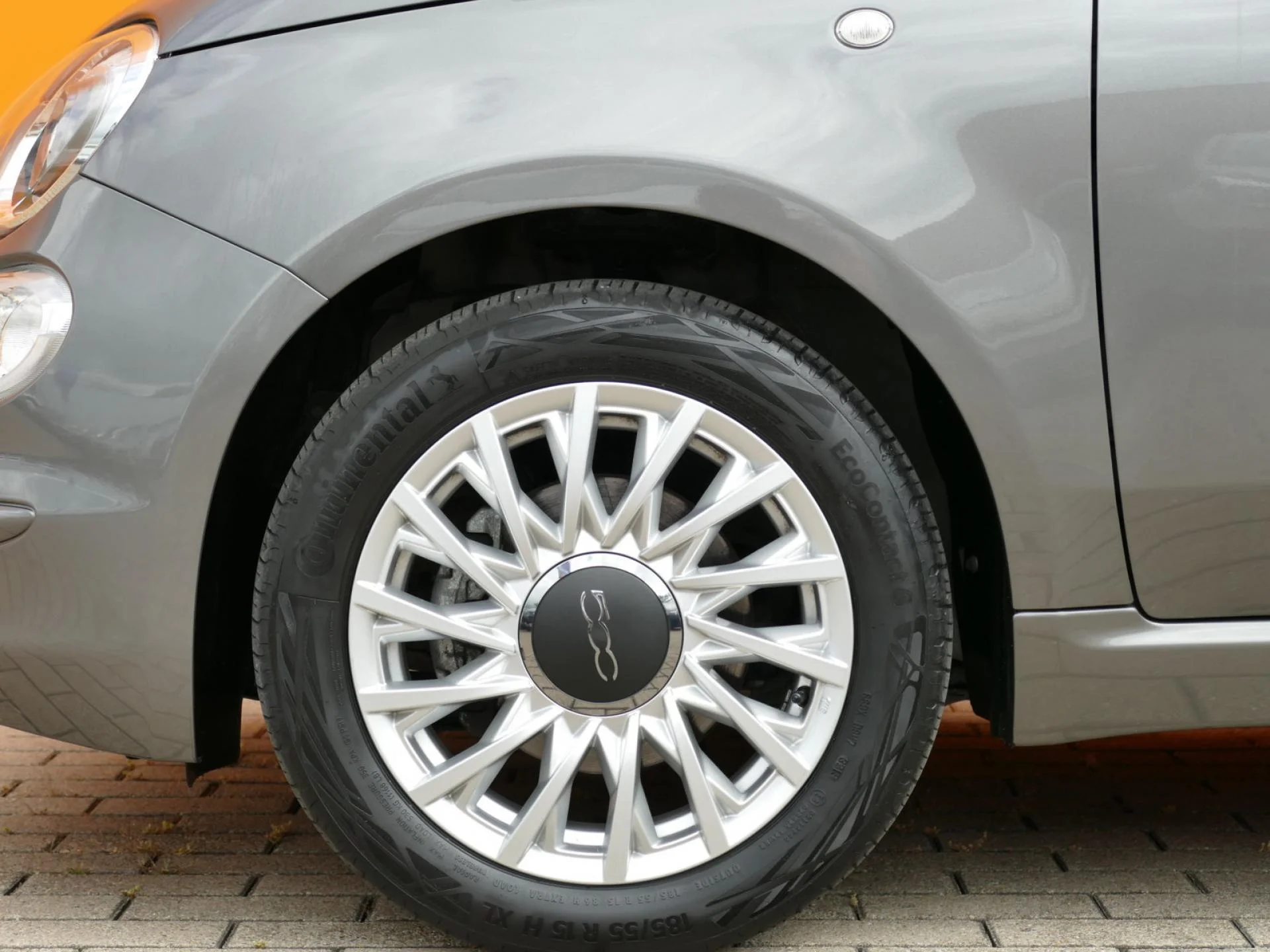 FIAT 500 - Miniature 27 sur 32 - Cliquer pour voir cette photo