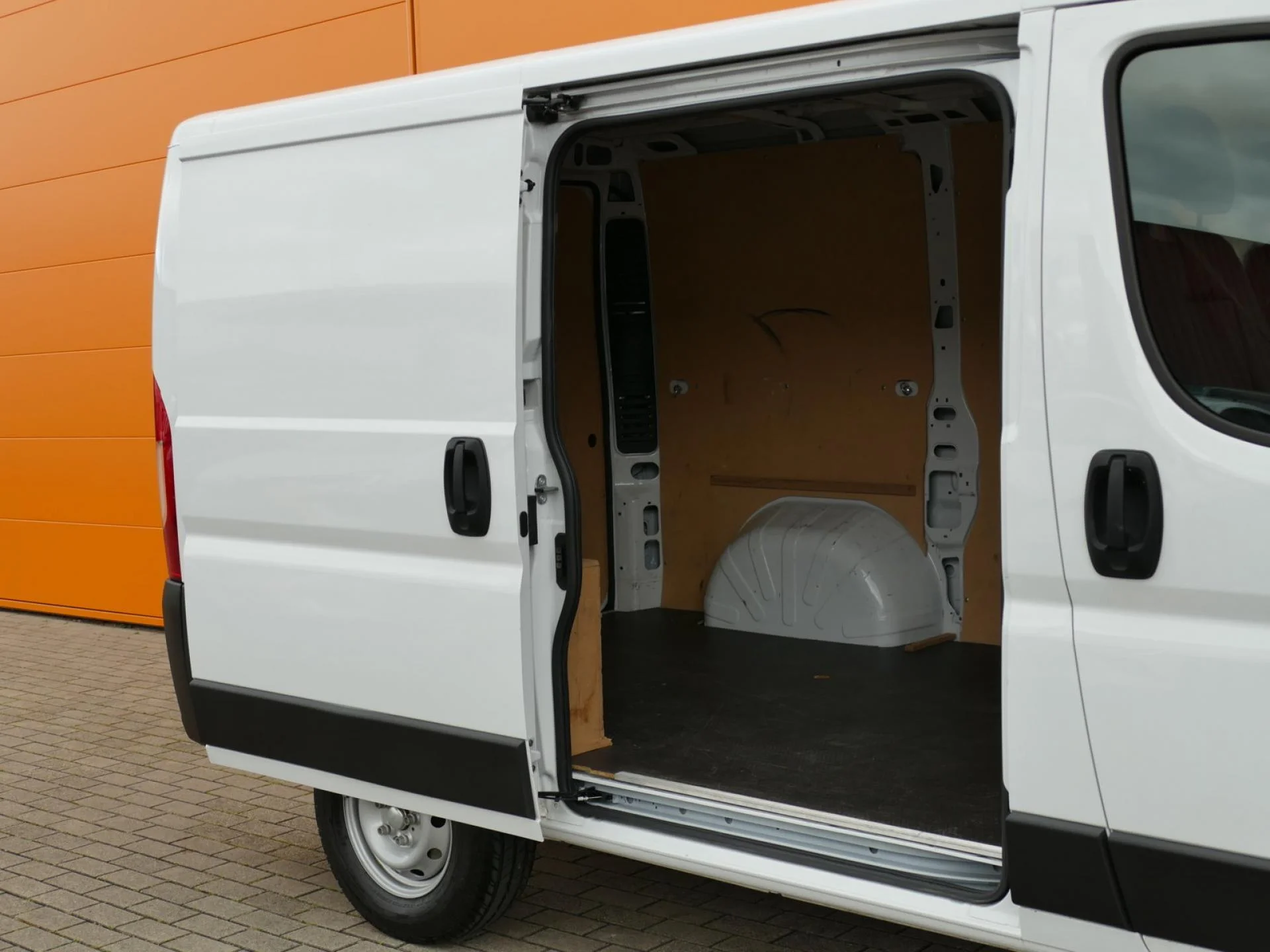 FIAT DUCATO - Miniature 6 sur 25 - Cliquer pour voir cette photo
