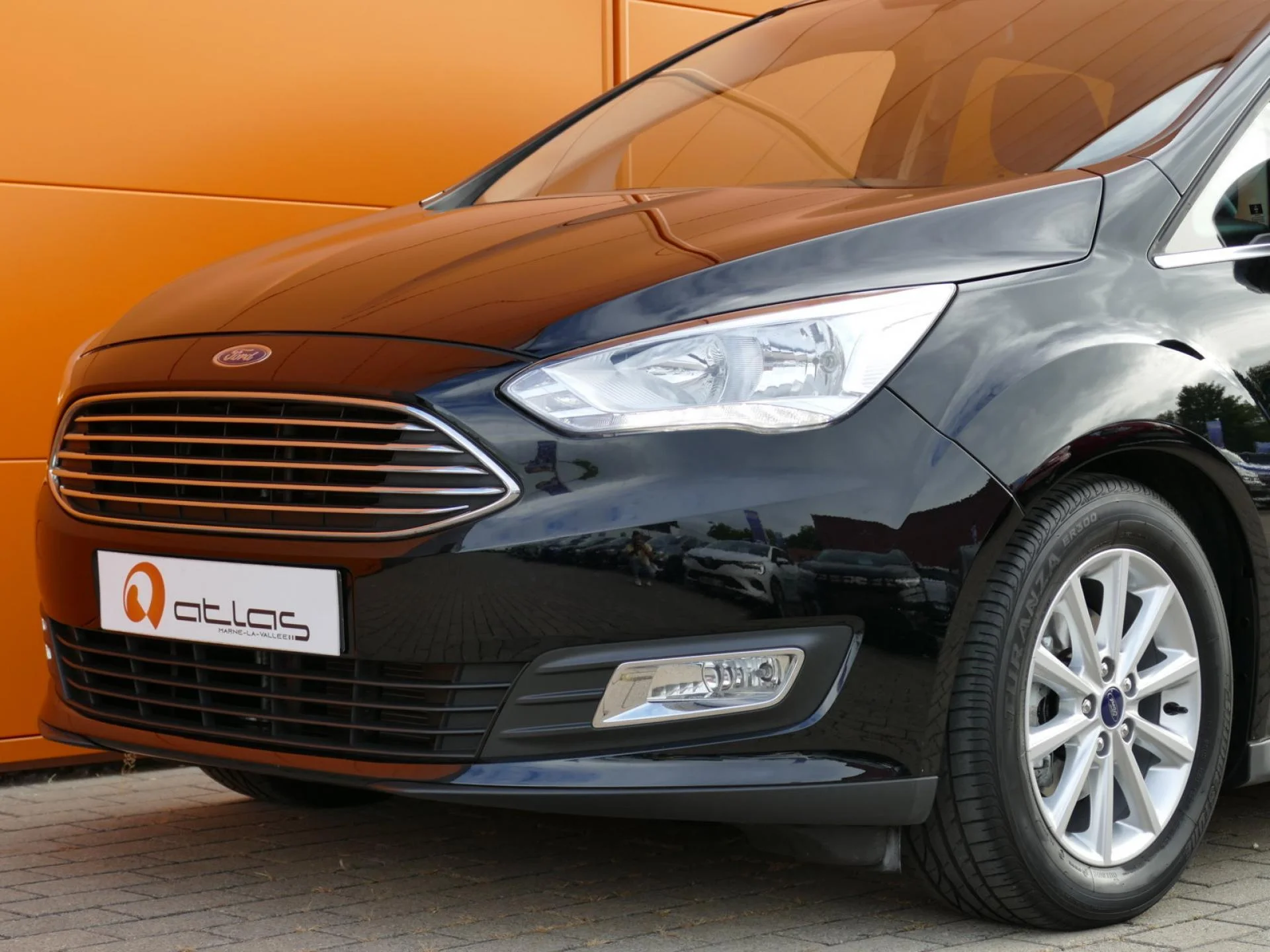 FORD C-MAX - Miniature 27 sur 32 - Cliquer pour voir cette photo