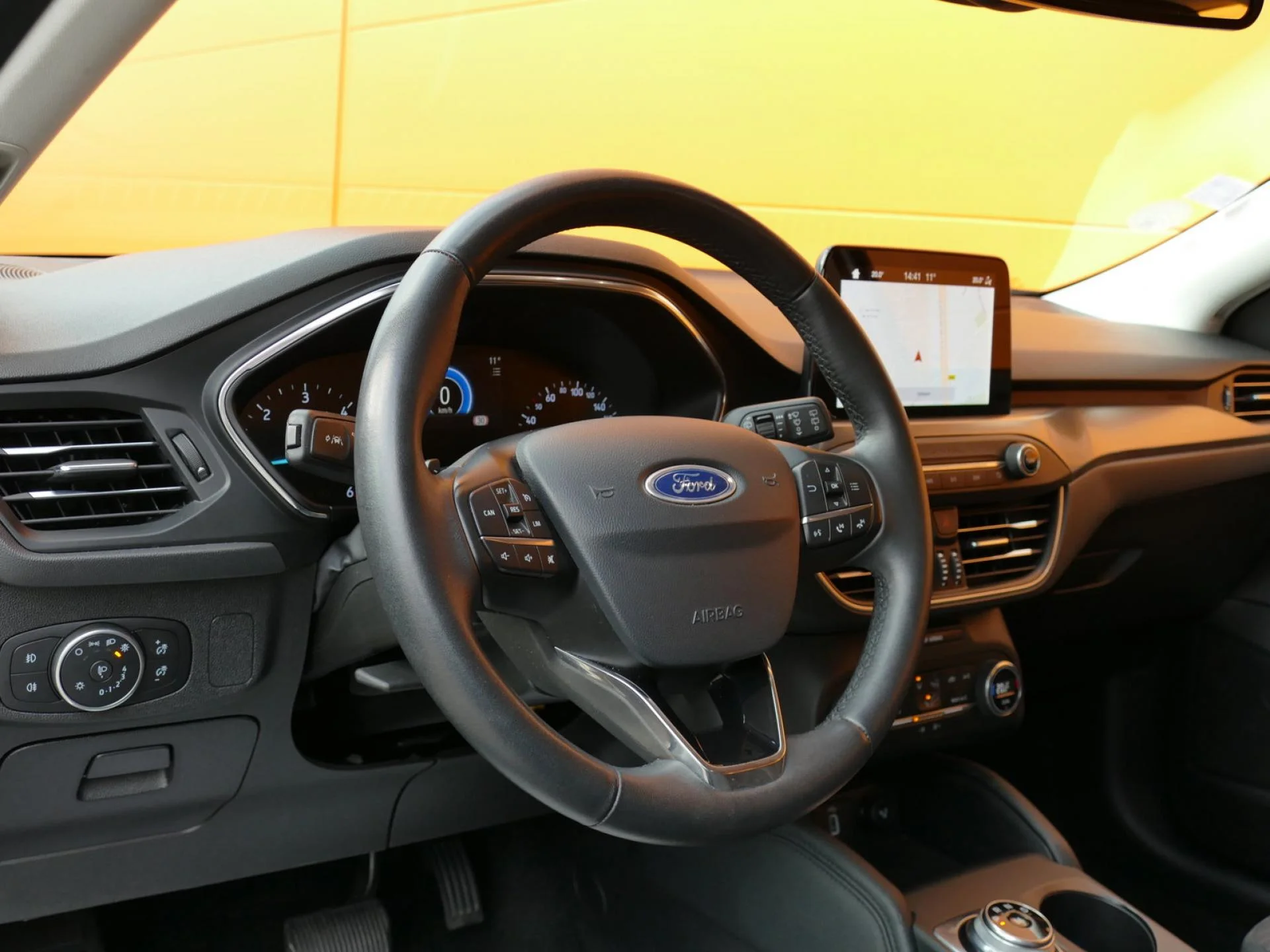 FORD FOCUS - Miniature 13 sur 33 - Cliquer pour voir cette photo