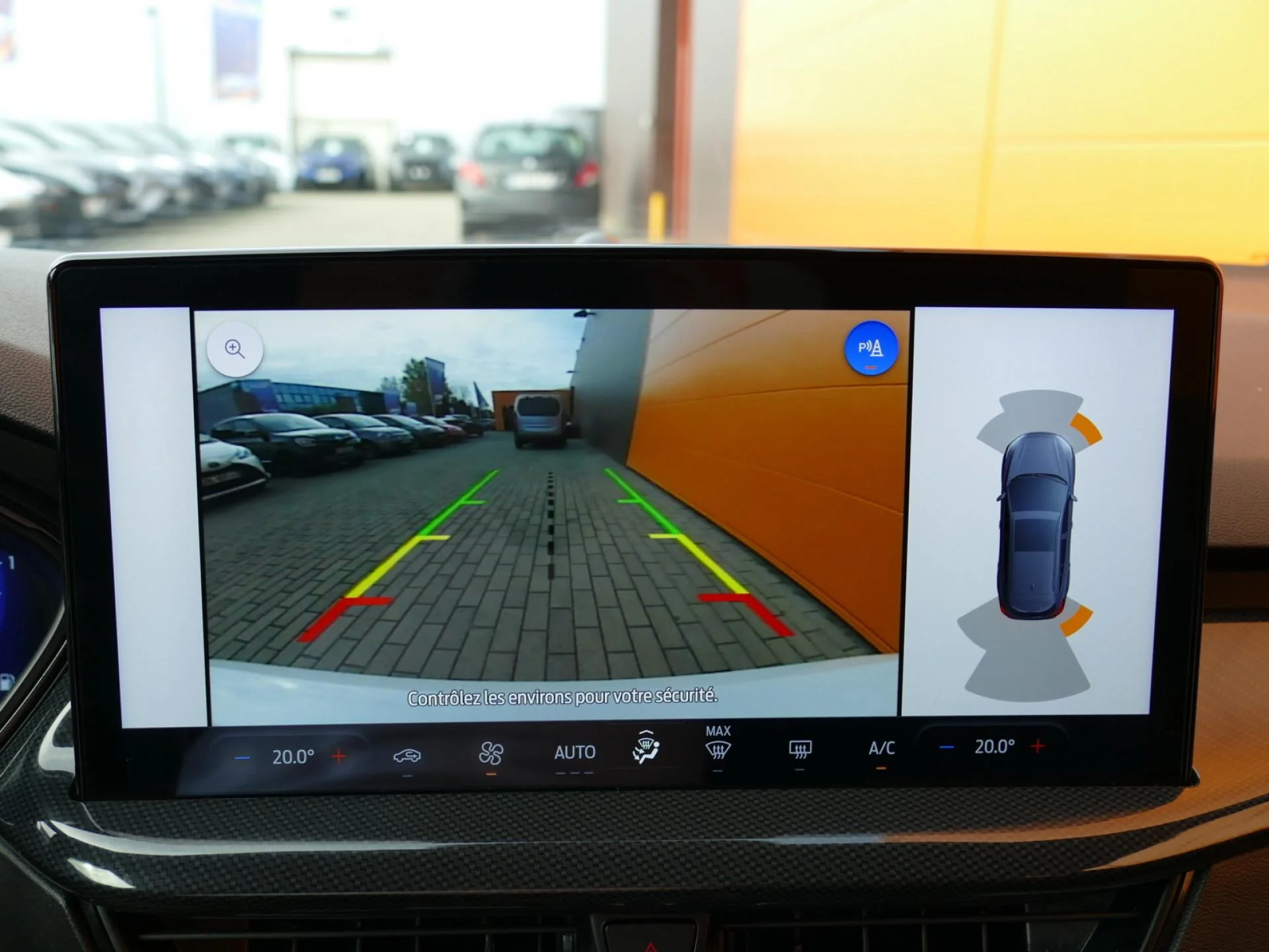 FORD FOCUS - Miniature 10 sur 36 - Cliquer pour voir cette photo