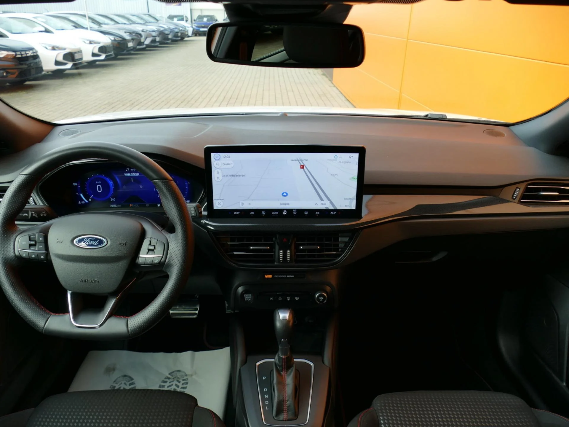 FORD FOCUS - Miniature 5 sur 36 - Cliquer pour voir cette photo