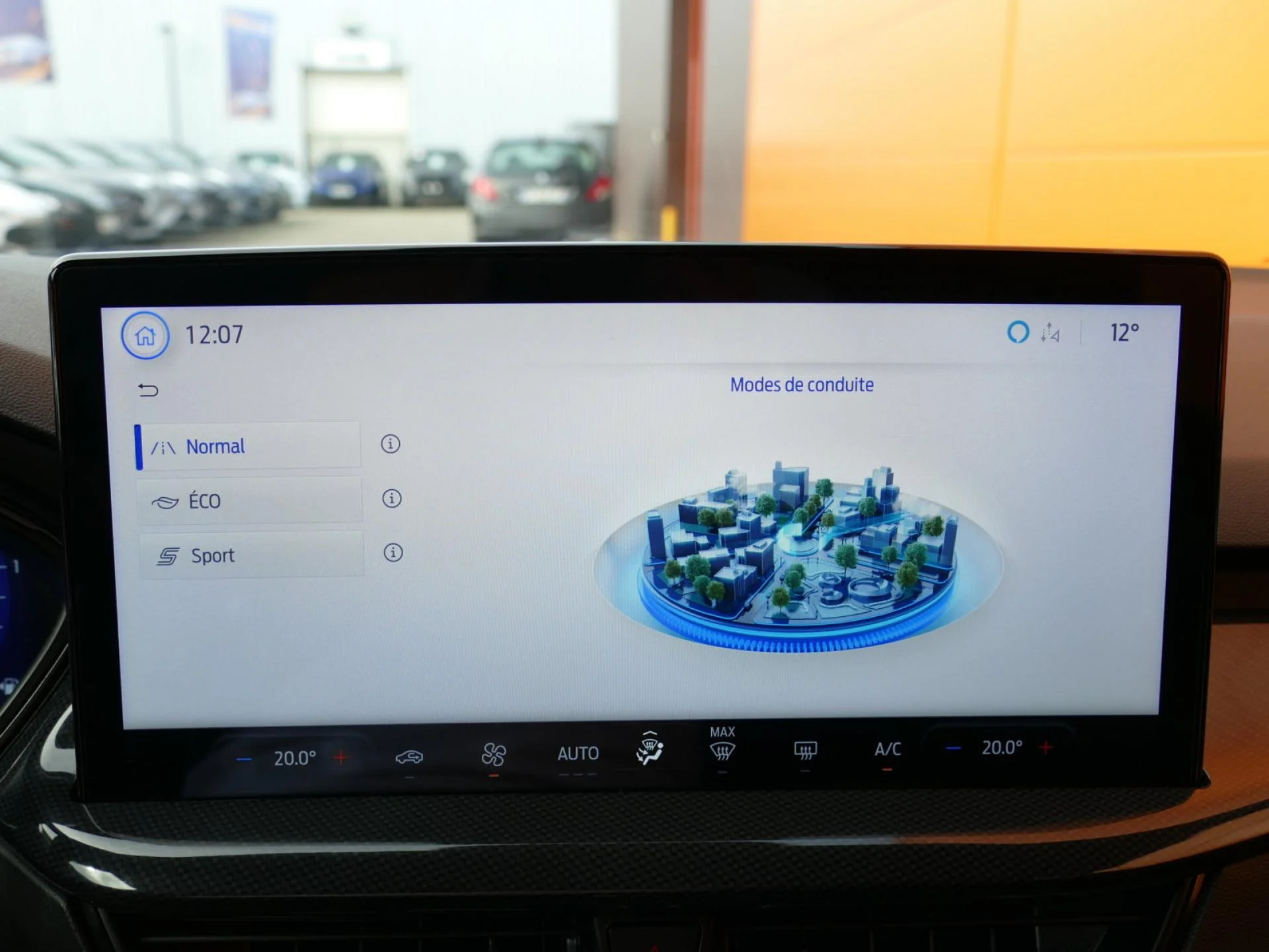 FORD FOCUS - Miniature 12 sur 36 - Cliquer pour voir cette photo