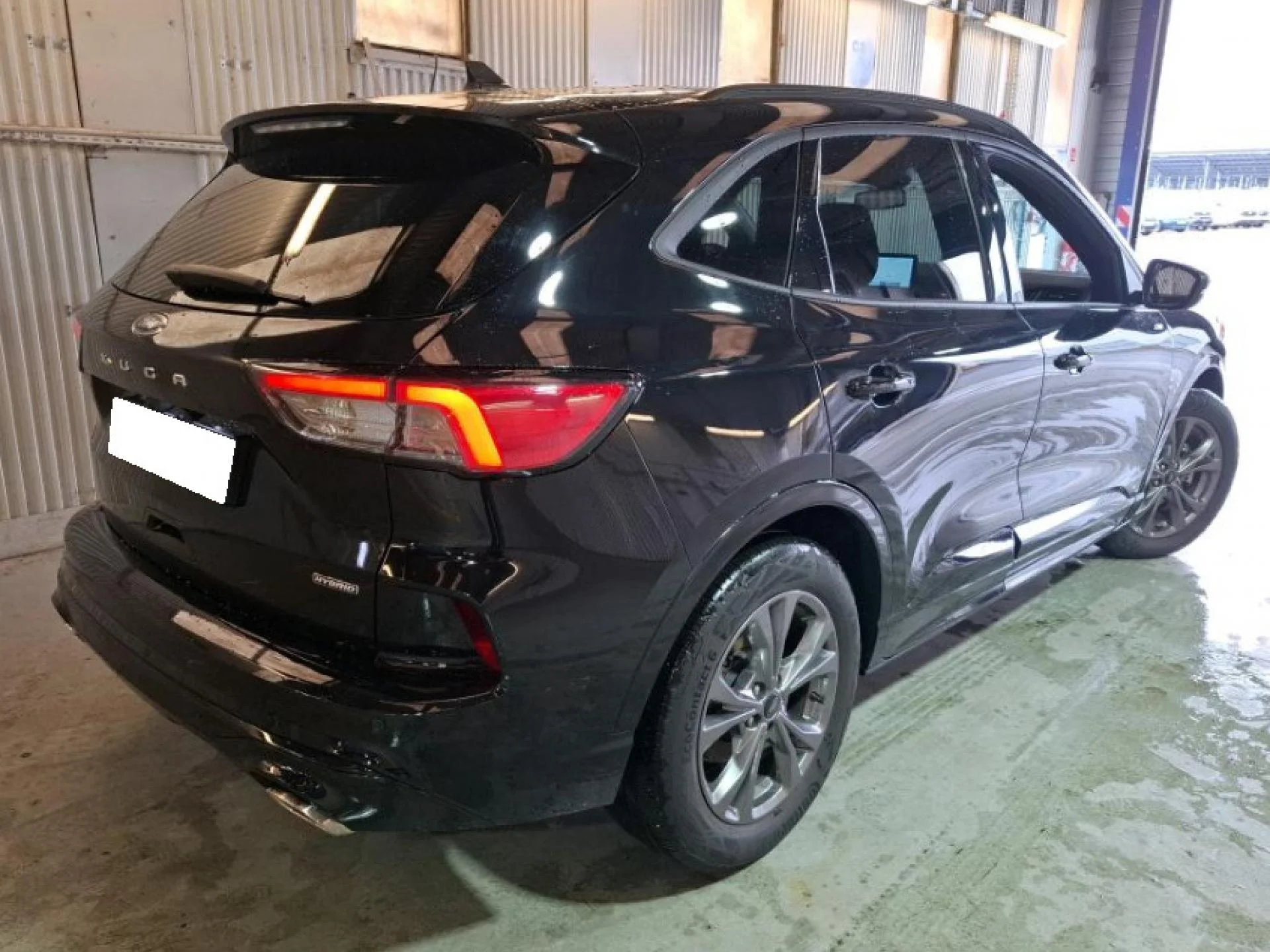 FORD KUGA - Miniature 3 sur 3 - Cliquer pour voir cette photo