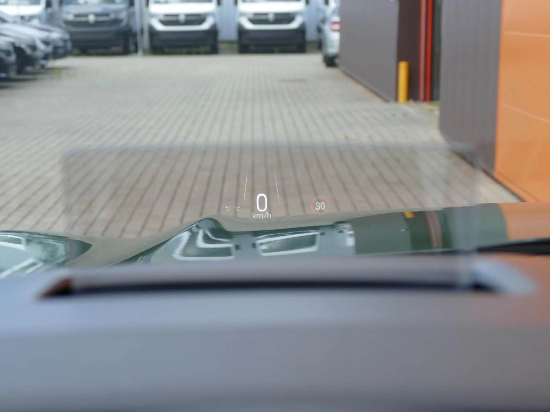 FORD KUGA - Miniature 19 sur 37 - Cliquer pour voir cette photo