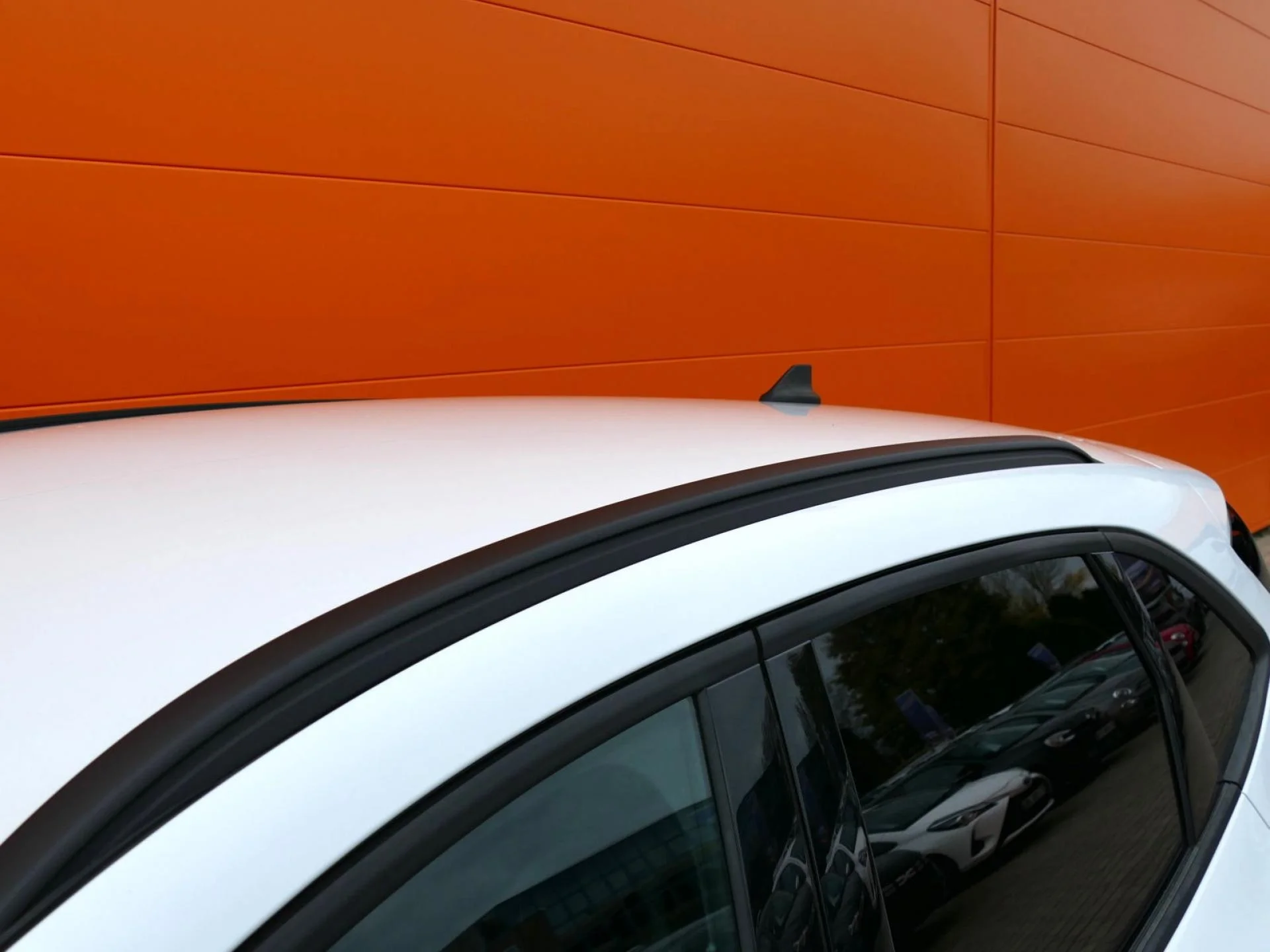 FORD KUGA - Miniature 33 sur 40 - Cliquer pour voir cette photo