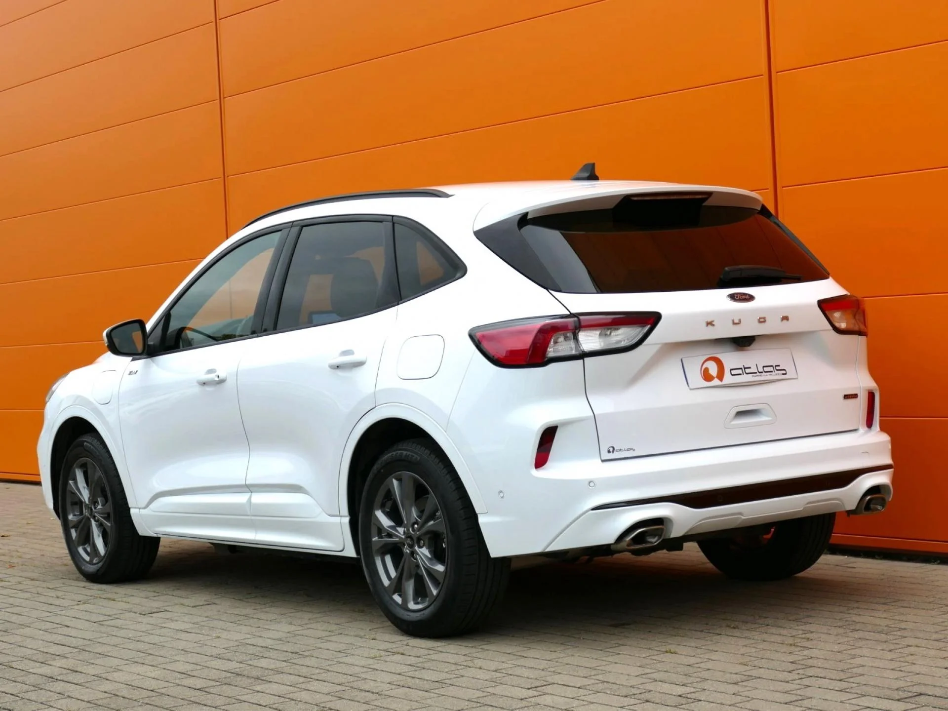 FORD KUGA - Miniature 4 sur 40 - Cliquer pour voir cette photo