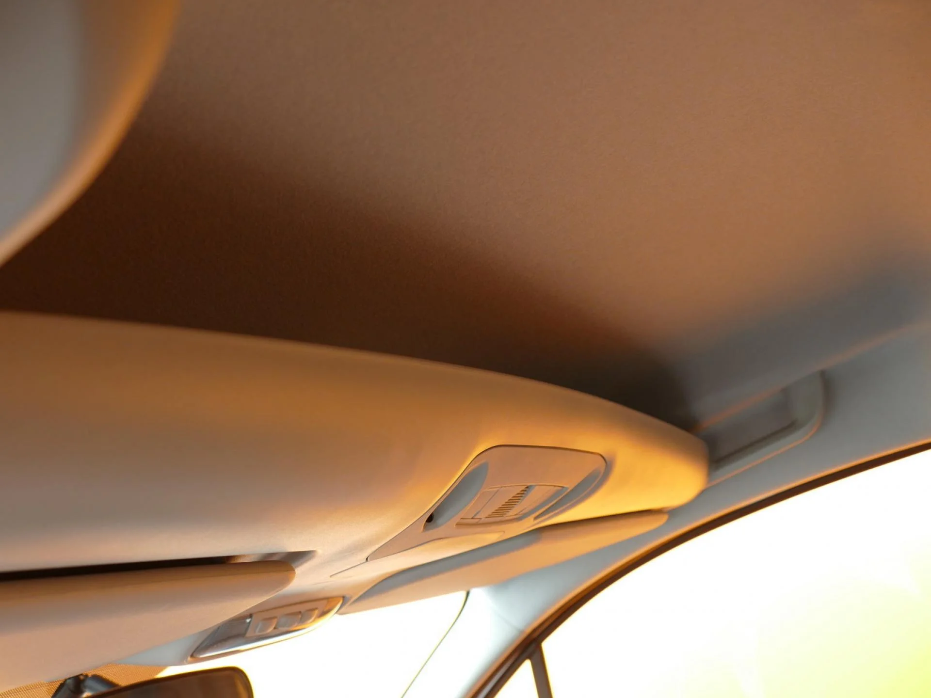 FORD TRANSIT CONNECT/TOURNEO CONNECT - Miniature 22 sur 32 - Cliquer pour voir cette photo