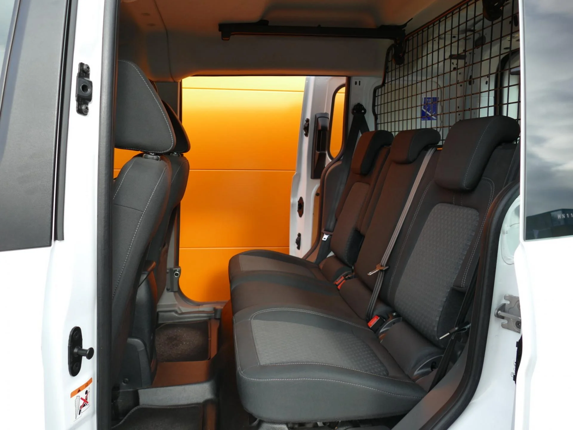 FORD TRANSIT CONNECT/TOURNEO CONNECT - Miniature 7 sur 32 - Cliquer pour voir cette photo