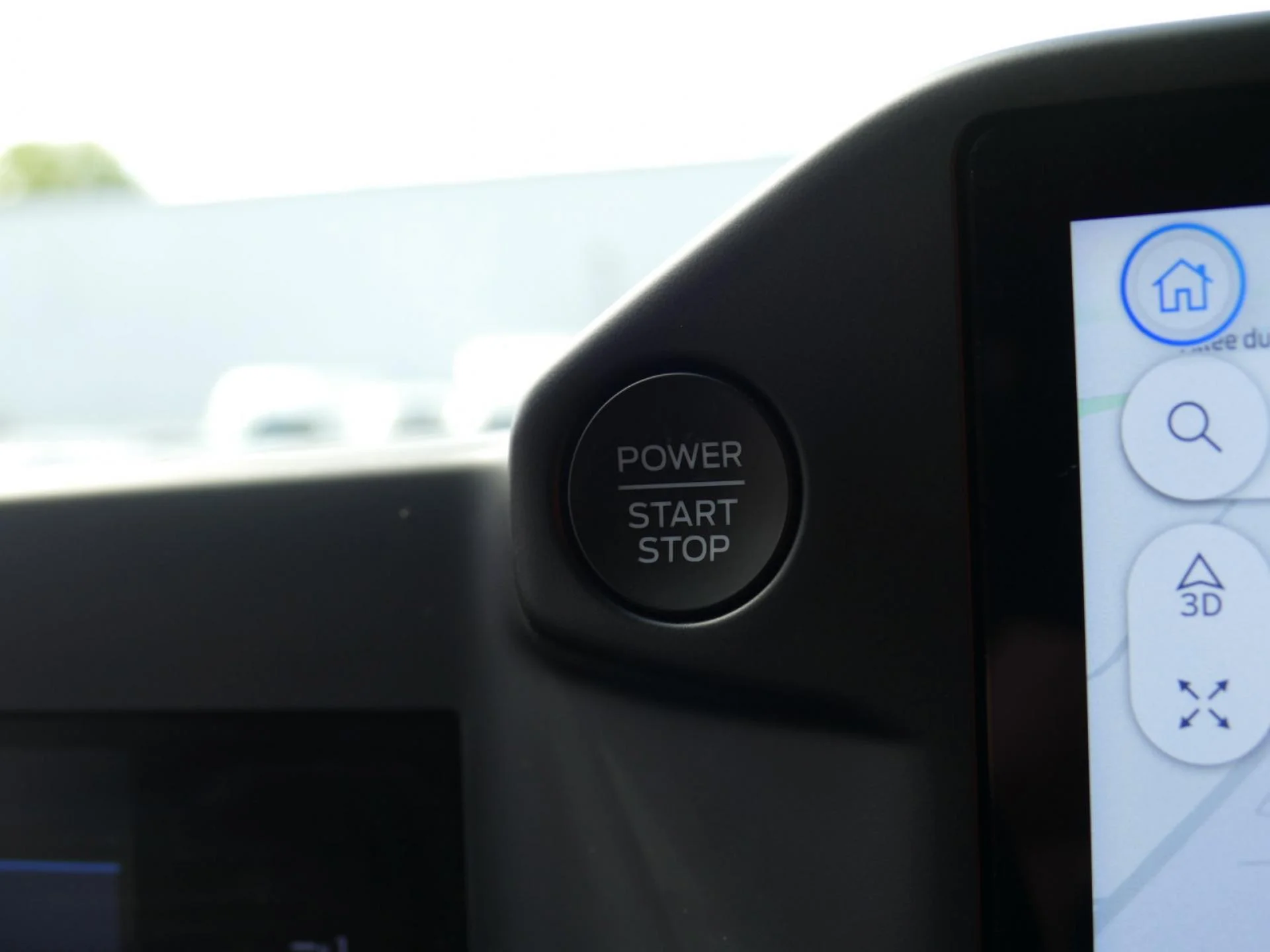 FORD TRANSIT CUSTOM - Miniature 21 sur 36 - Cliquer pour voir cette photo