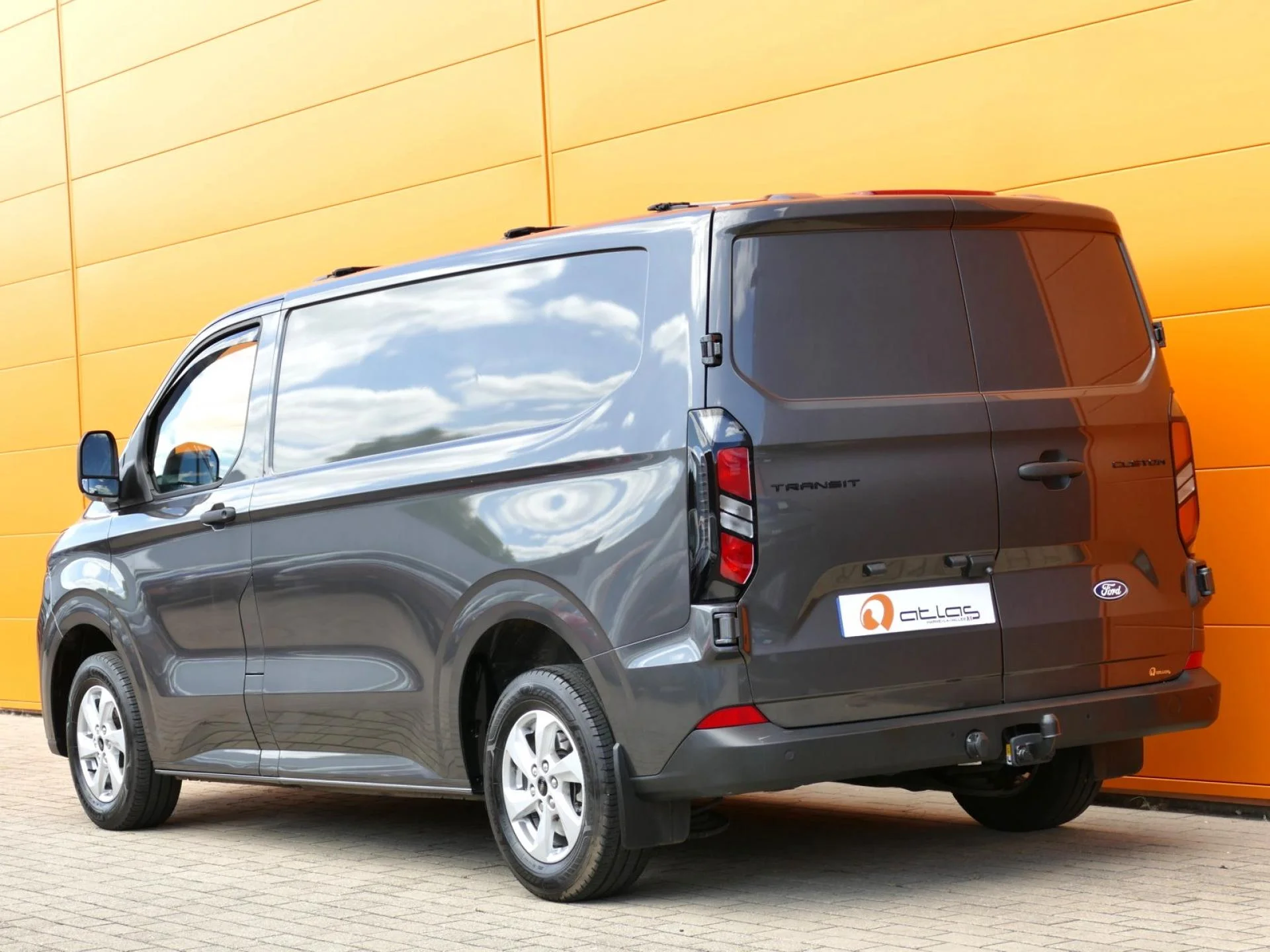 FORD TRANSIT CUSTOM - Miniature 4 sur 36 - Cliquer pour voir cette photo