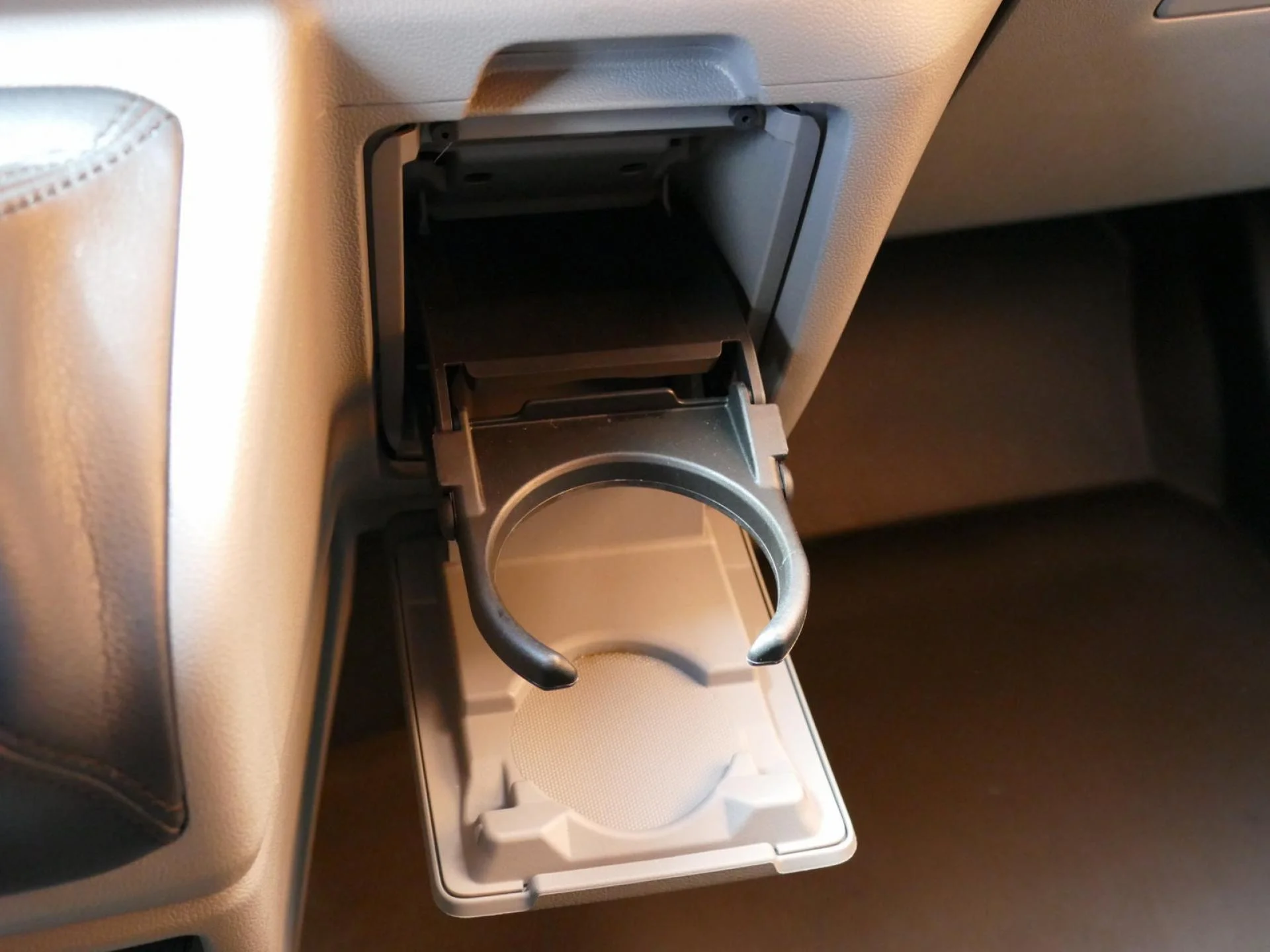 FORD TRANSIT CUSTOM - Miniature 22 sur 36 - Cliquer pour voir cette photo