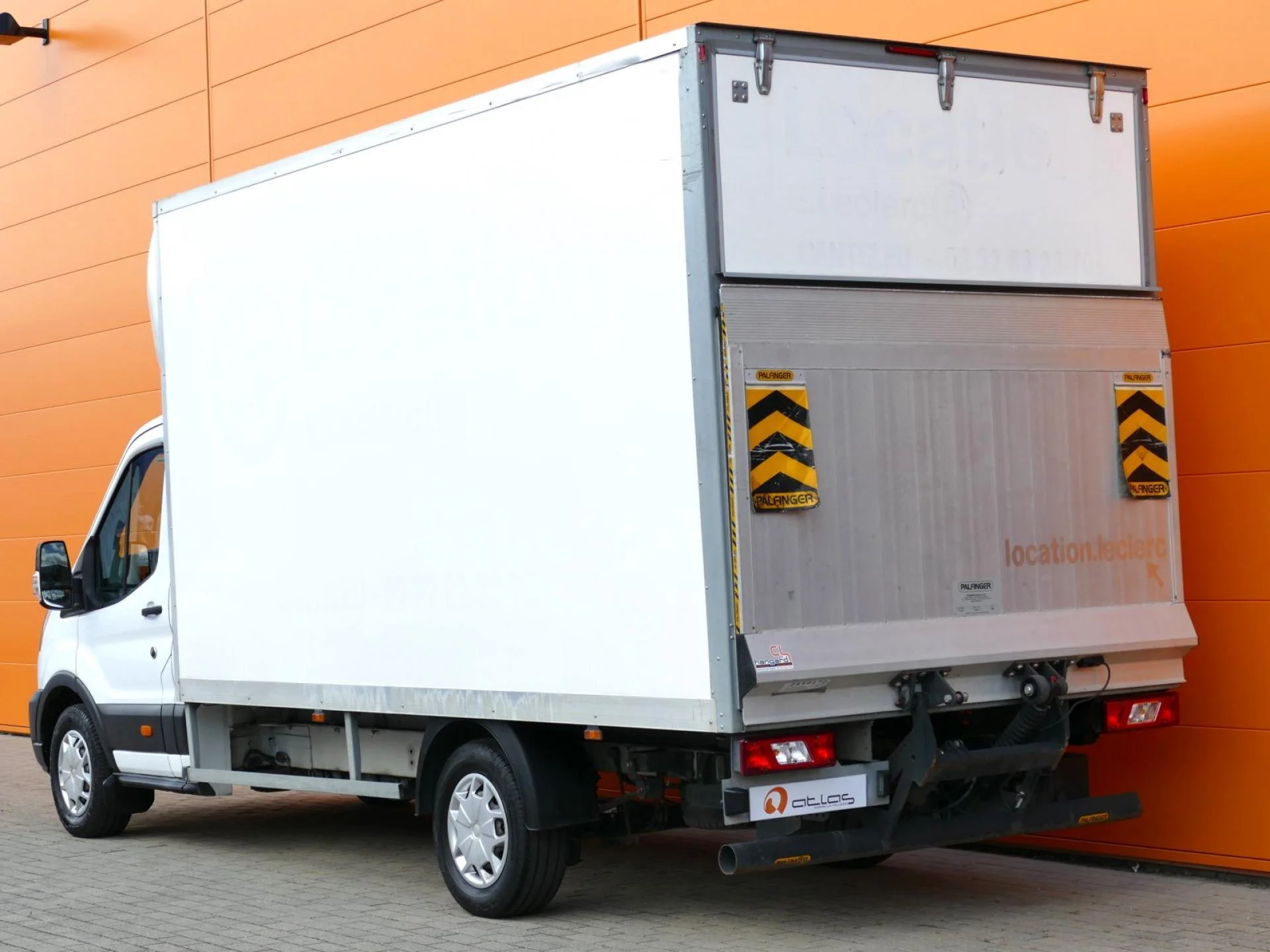 FORD TRANSIT - Miniature 4 sur 32 - Cliquer pour voir cette photo