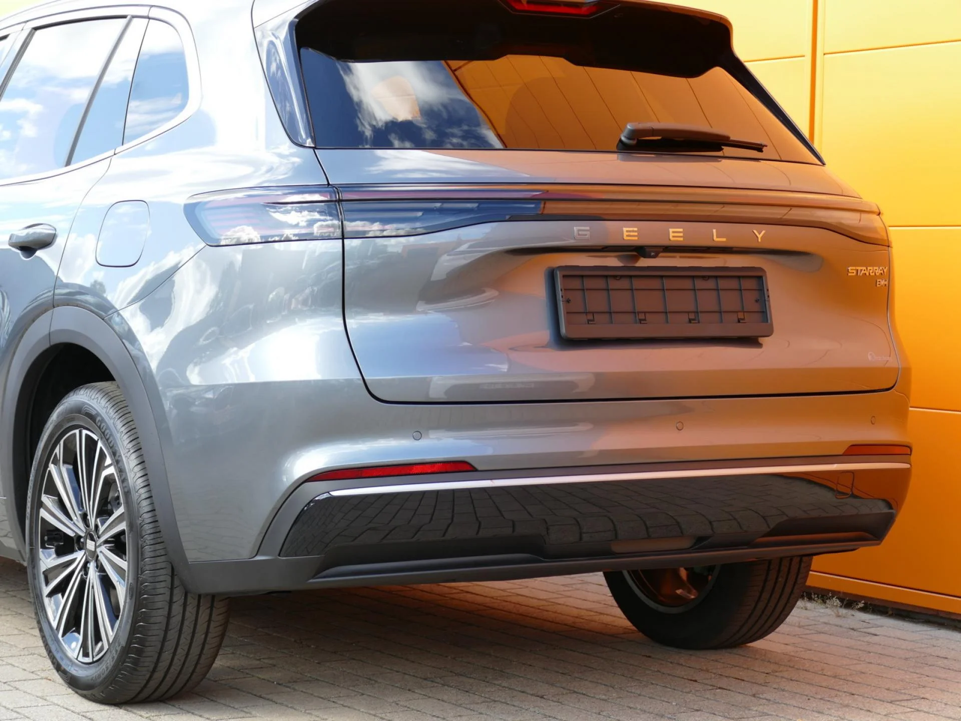 GEELY STARRAY EM-I - Miniature 34 sur 36 - Cliquer pour voir cette photo