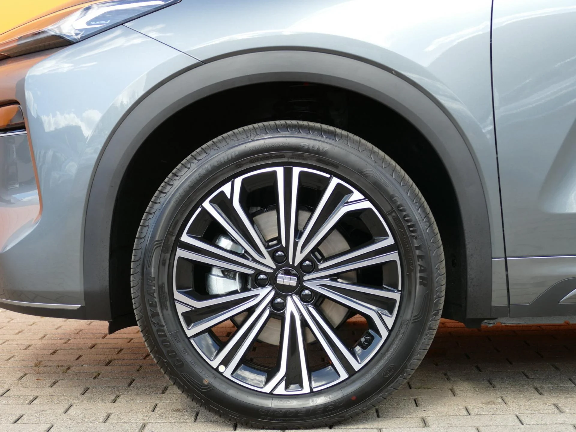 GEELY STARRAY EM-I - Miniature 35 sur 36 - Cliquer pour voir cette photo