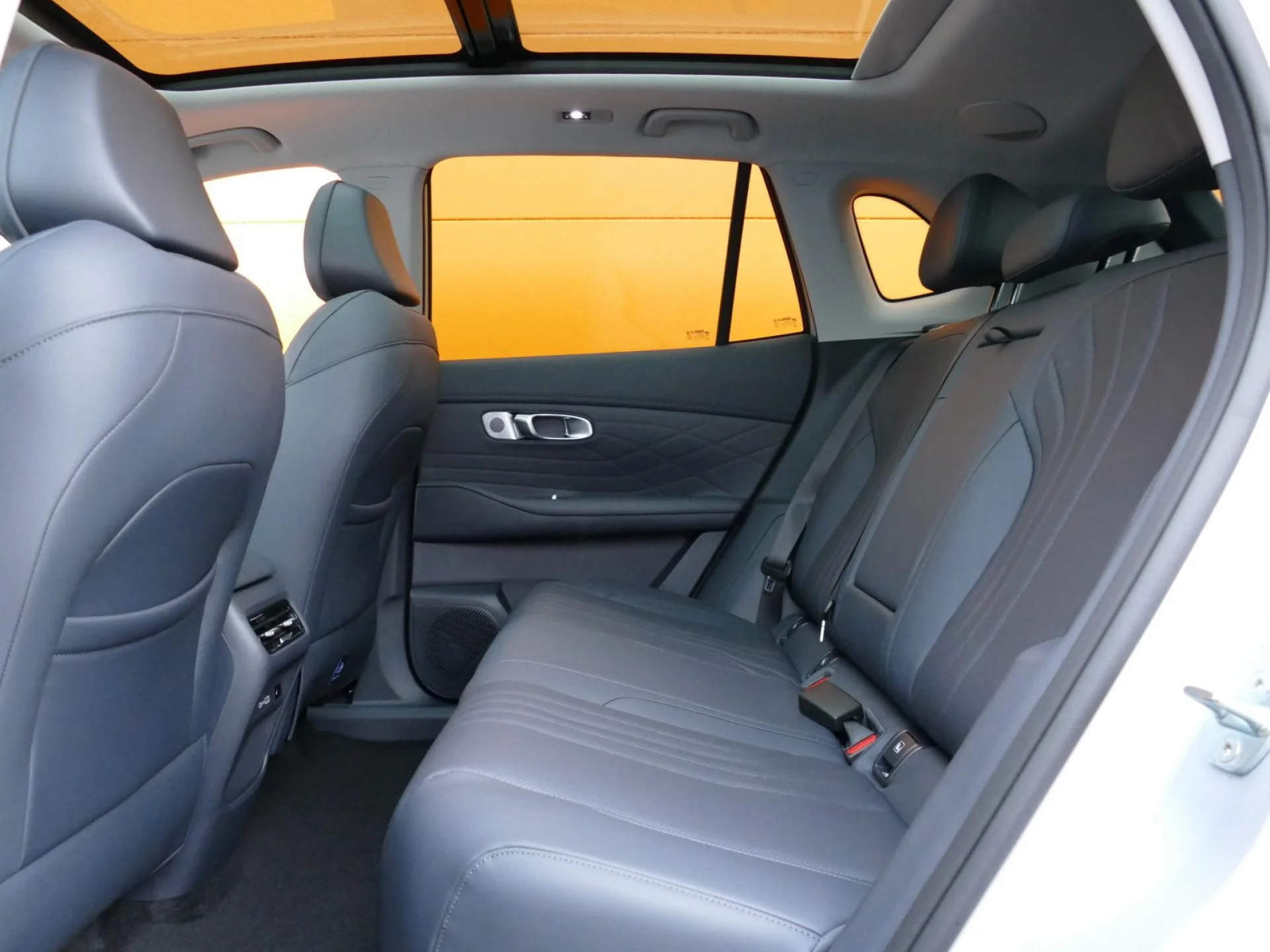 GEELY STARRAY EM-I - Miniature 8 sur 36 - Cliquer pour voir cette photo
