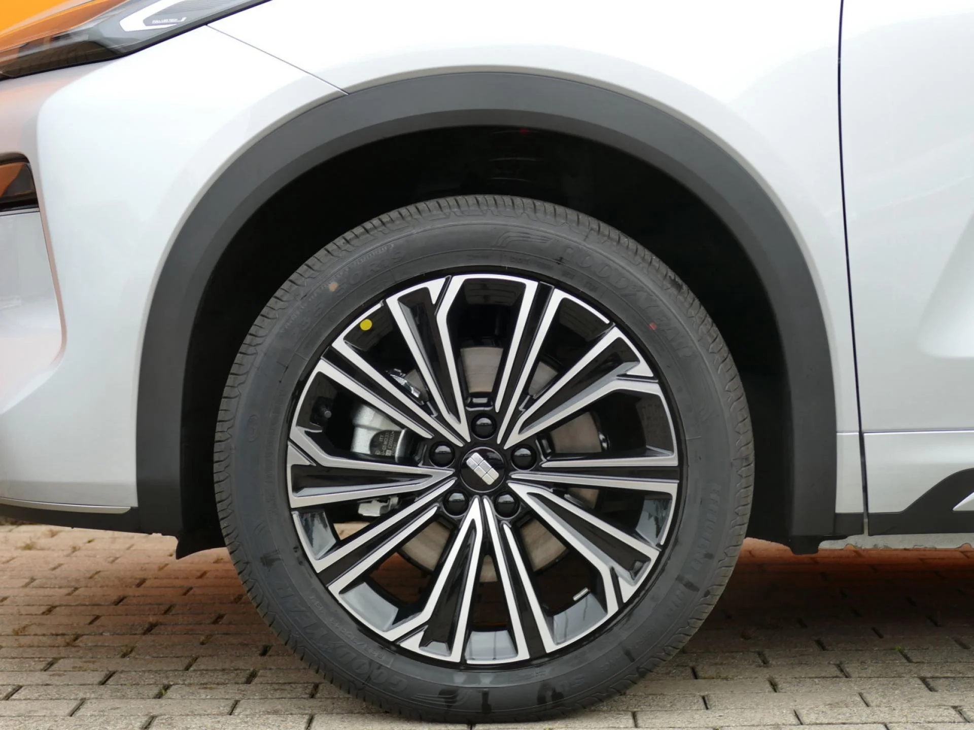 GEELY STARRAY EM-I - Miniature 35 sur 36 - Cliquer pour voir cette photo