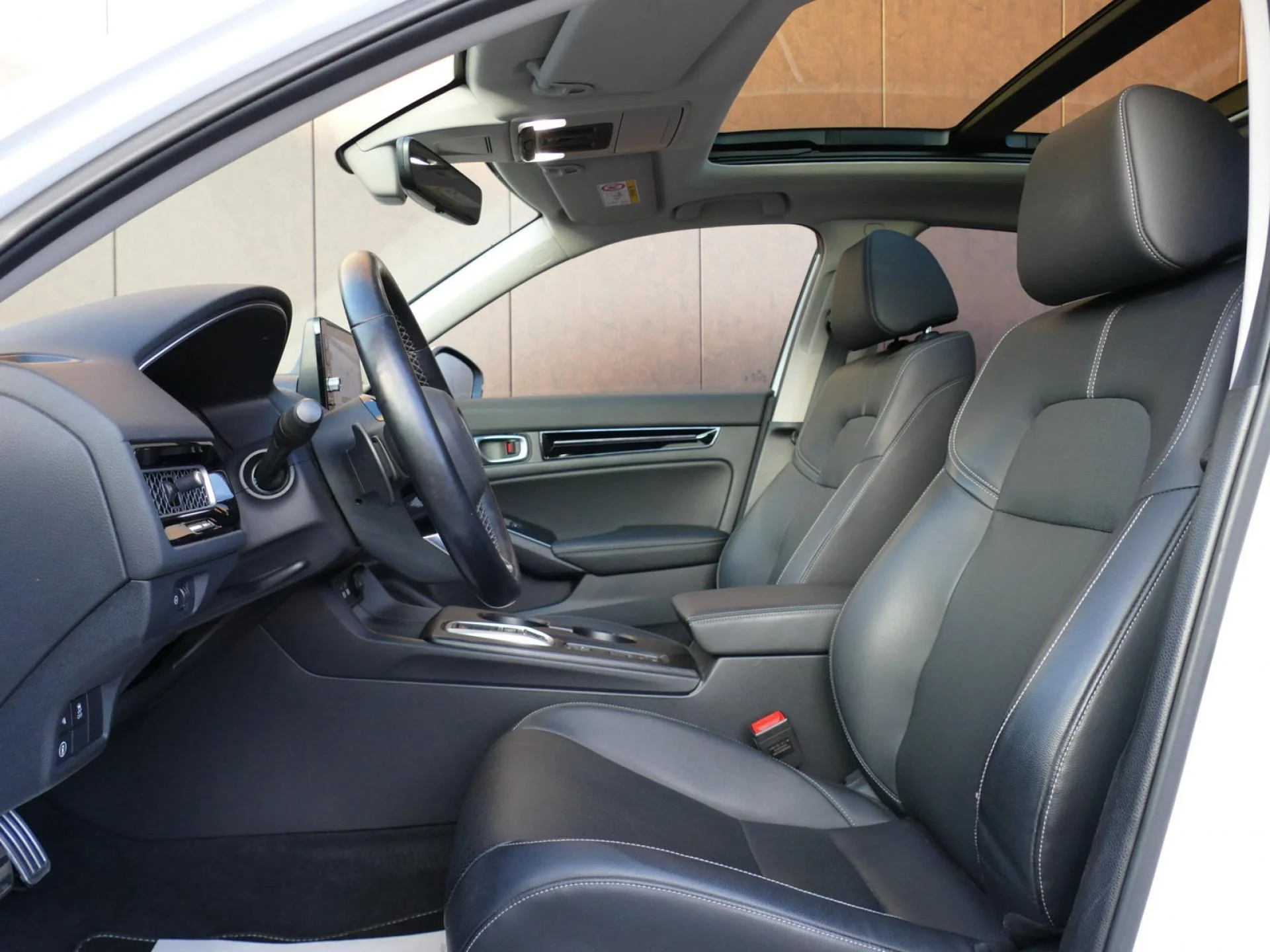 HONDA CIVIC - Miniature 6 sur 34 - Cliquer pour voir cette photo