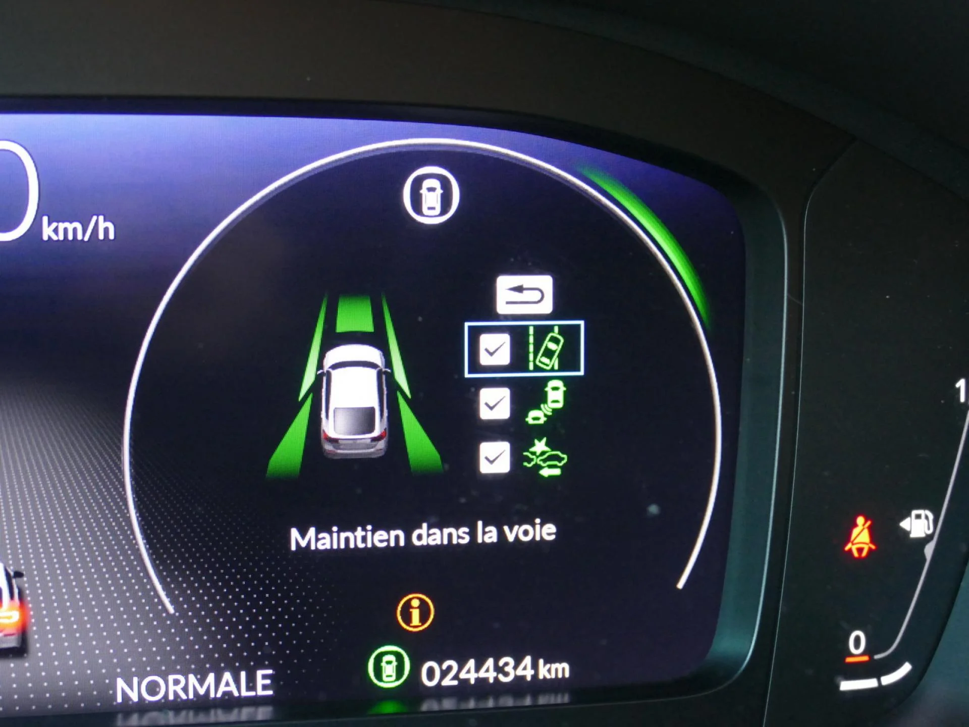 HONDA CIVIC - Miniature 18 sur 34 - Cliquer pour voir cette photo