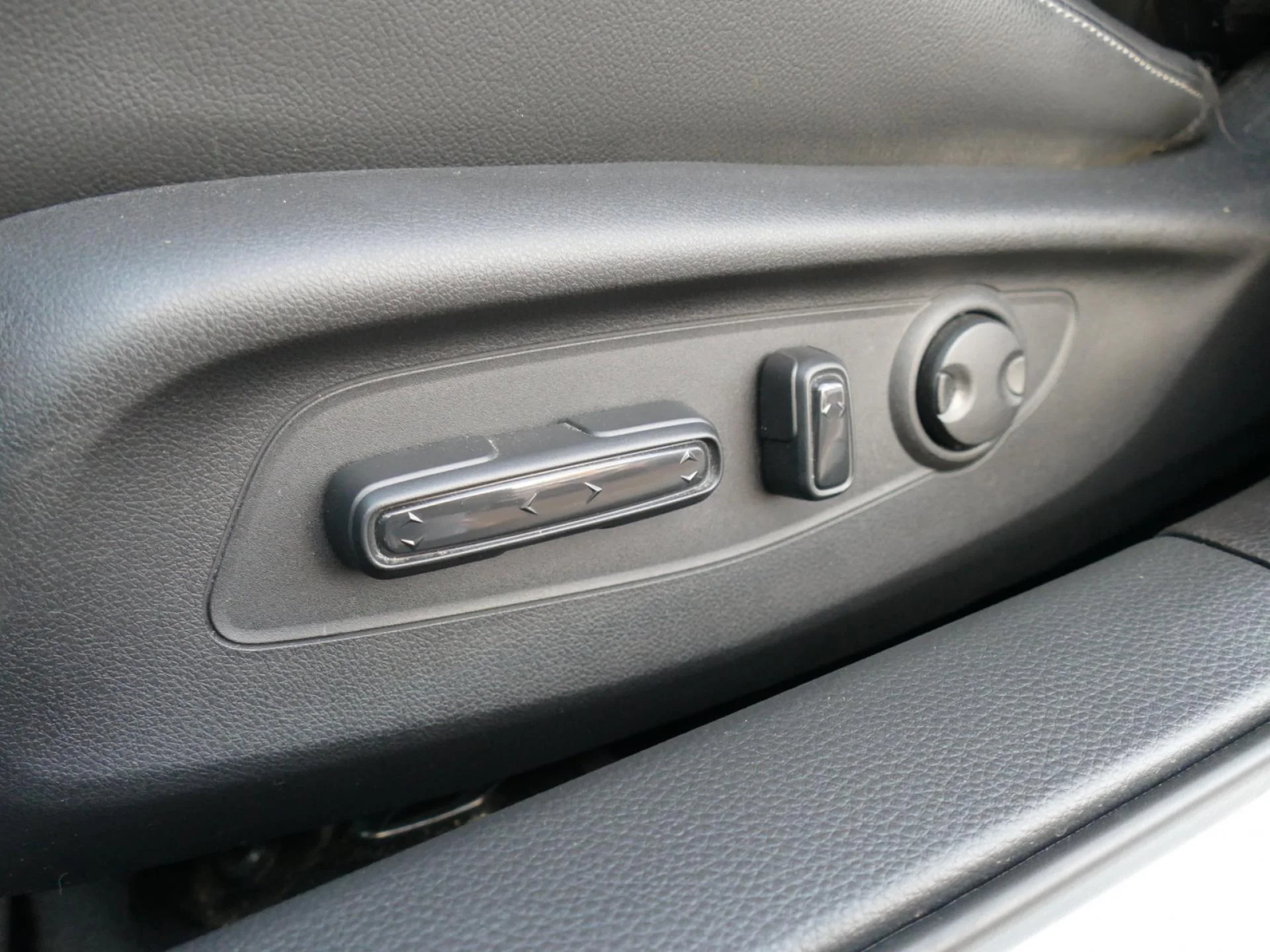 HONDA CIVIC - Miniature 22 sur 34 - Cliquer pour voir cette photo