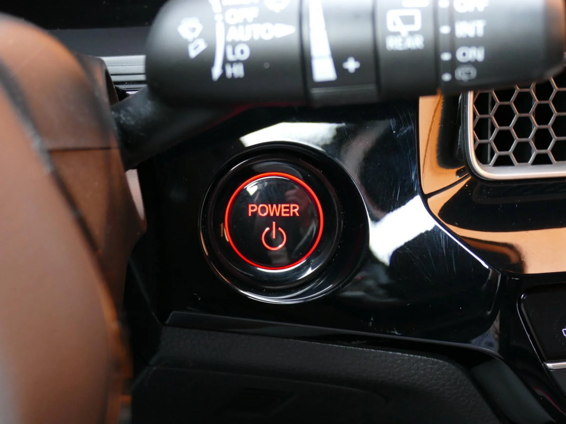 HONDA CIVIC - Miniature 23 sur 35 - Cliquer pour voir cette photo