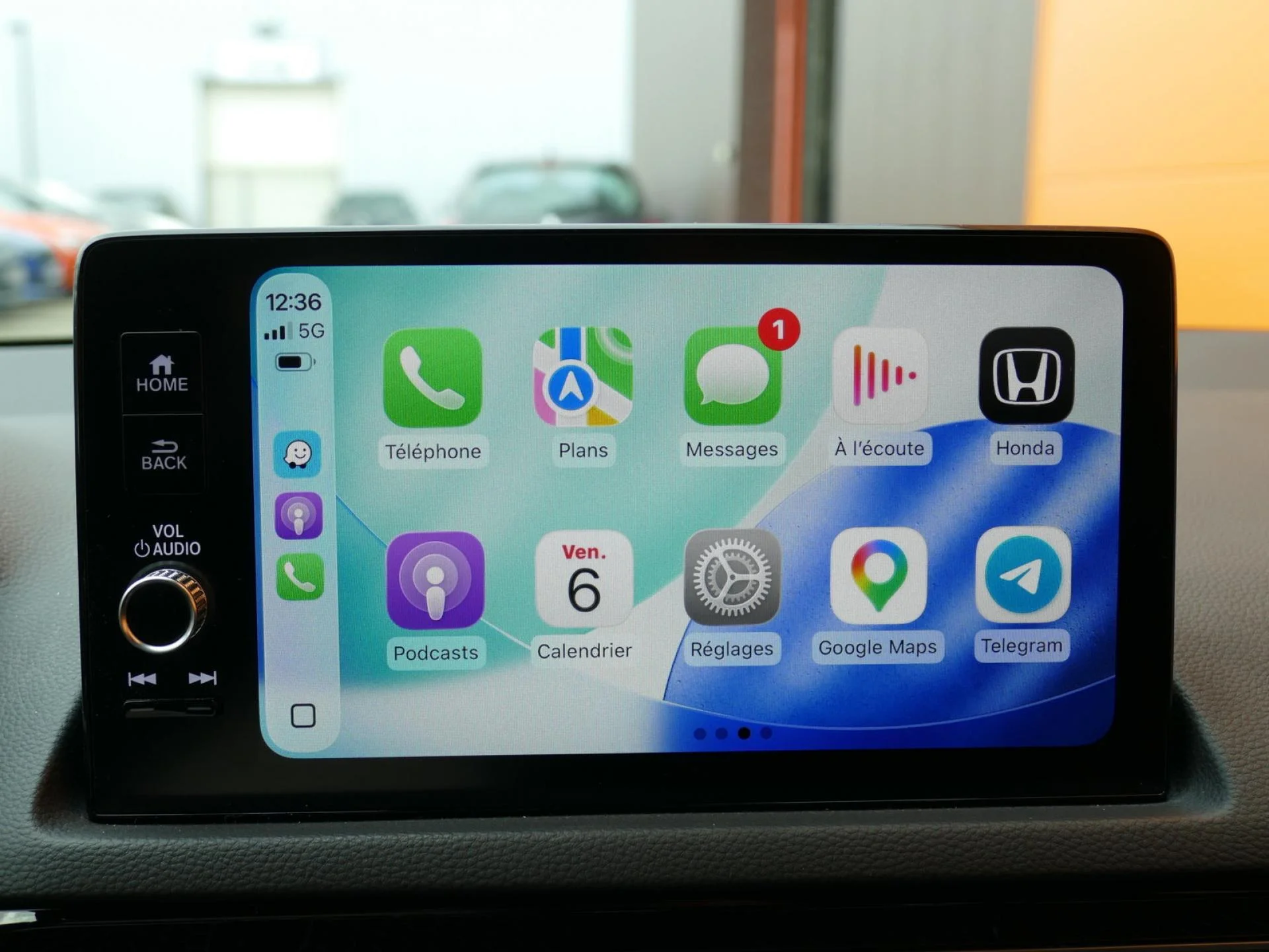 HONDA CIVIC - Miniature 15 sur 35 - Cliquer pour voir cette photo