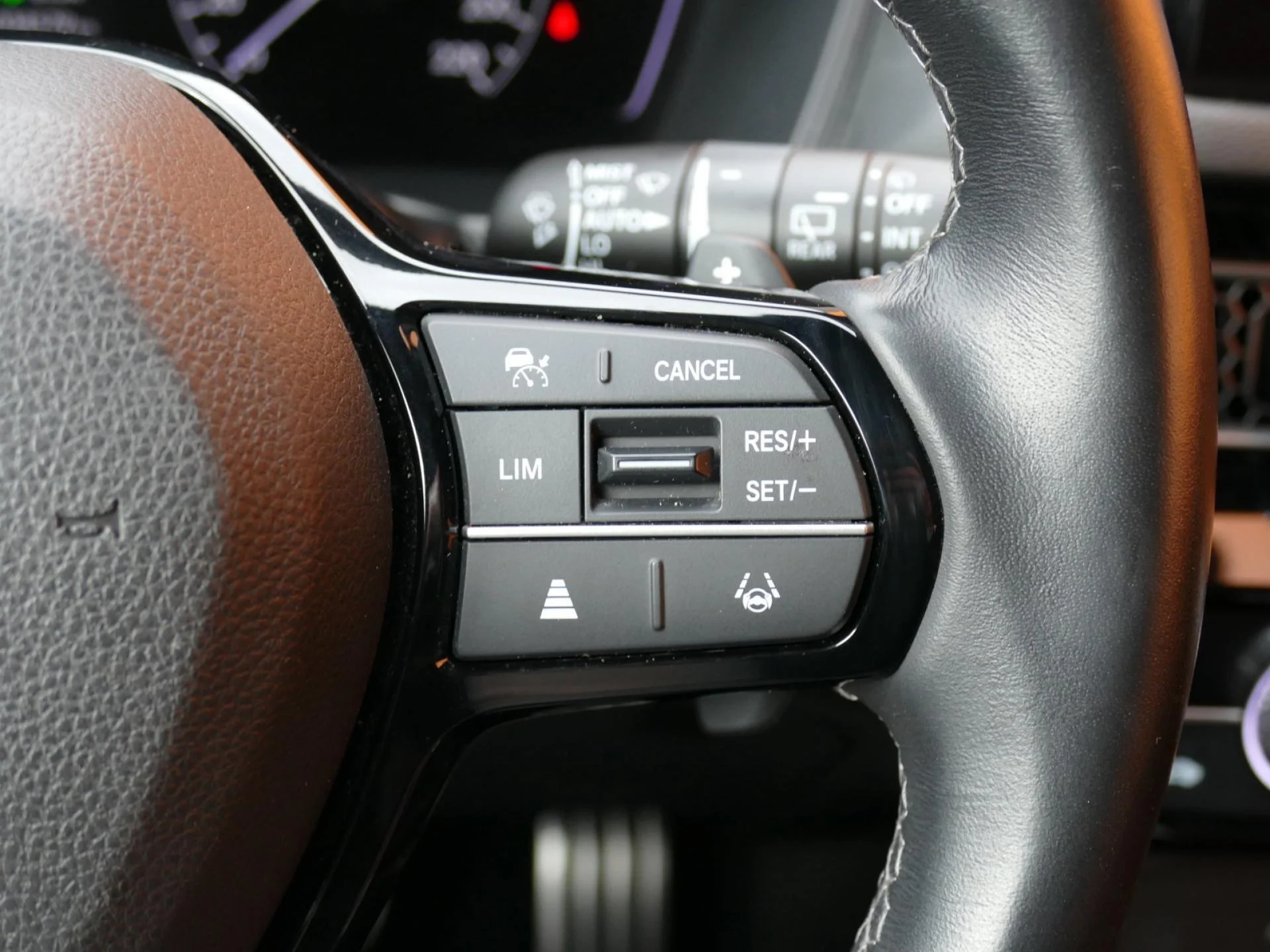 HONDA CIVIC - Miniature 19 sur 35 - Cliquer pour voir cette photo