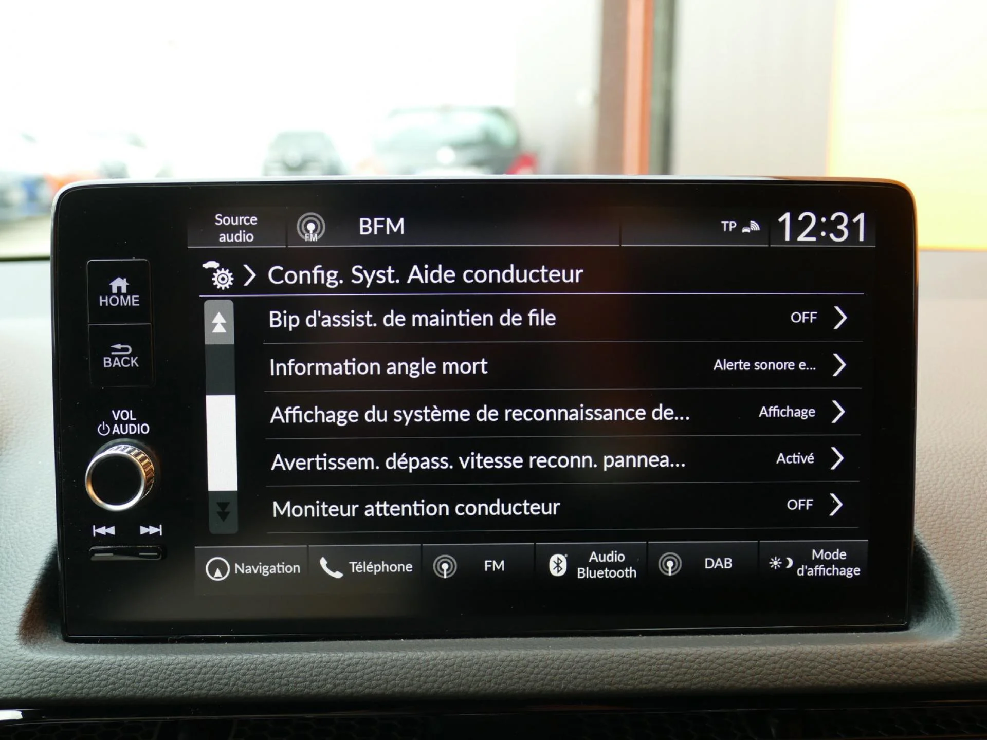 HONDA CIVIC - Miniature 12 sur 35 - Cliquer pour voir cette photo