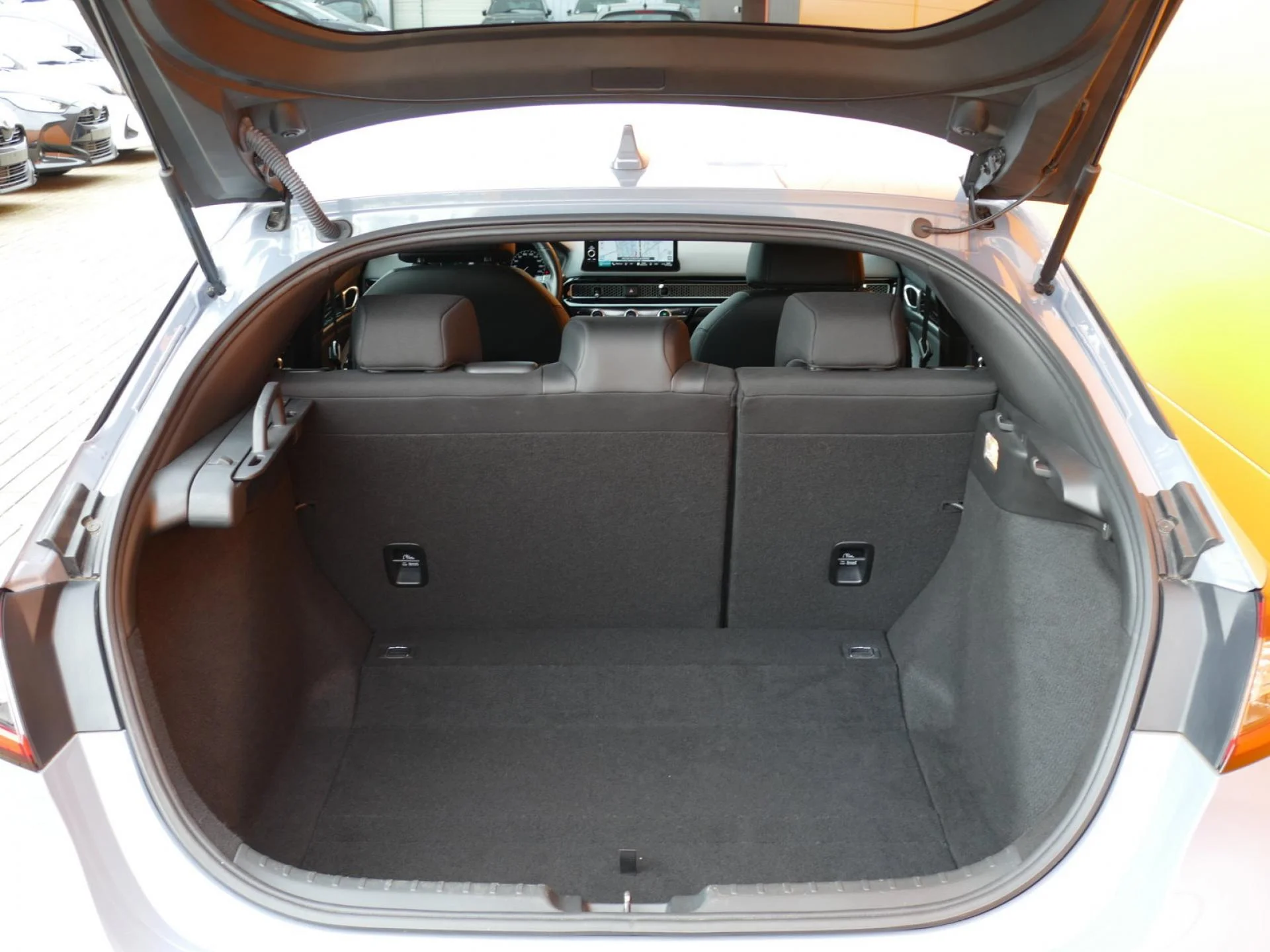 HONDA CIVIC - Miniature 8 sur 35 - Cliquer pour voir cette photo