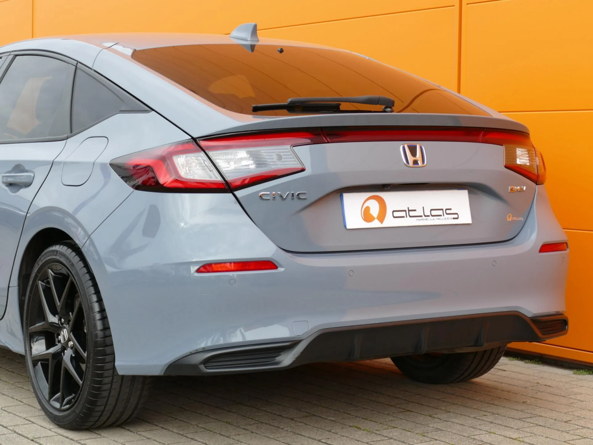 HONDA CIVIC - Miniature 33 sur 35 - Cliquer pour voir cette photo