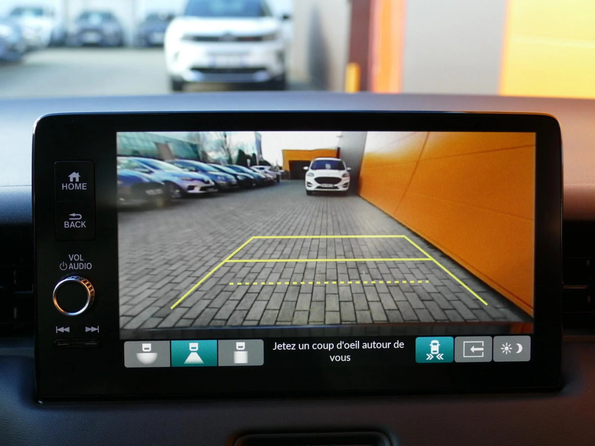 HONDA HR-V - Miniature 11 sur 37 - Cliquer pour voir cette photo