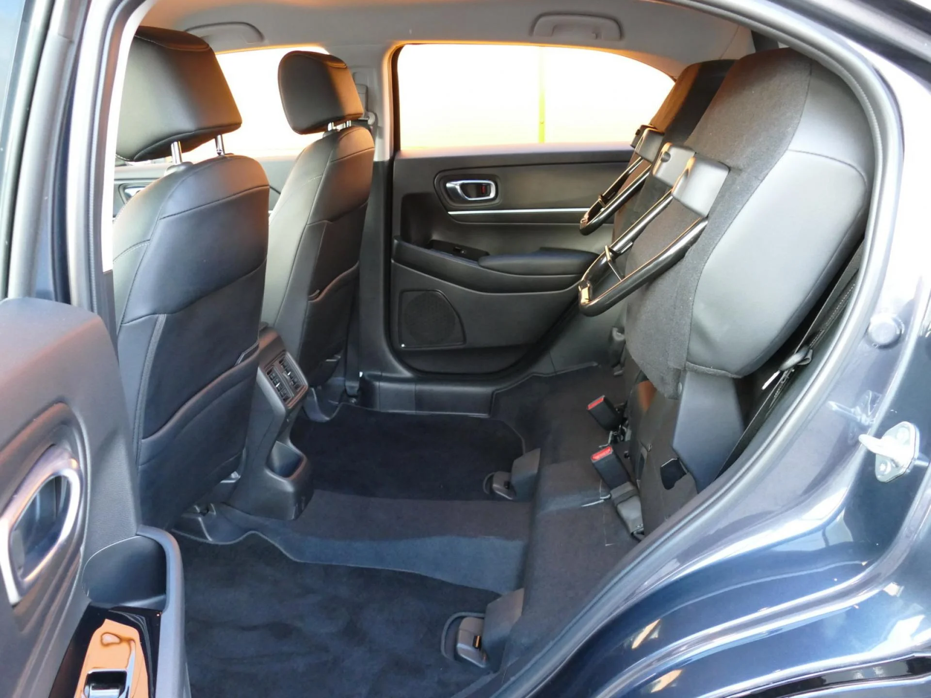 HONDA HR-V - Miniature 8 sur 37 - Cliquer pour voir cette photo