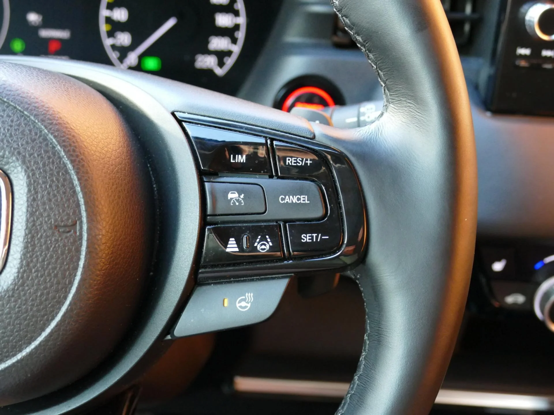 HONDA HR-V - Miniature 19 sur 37 - Cliquer pour voir cette photo