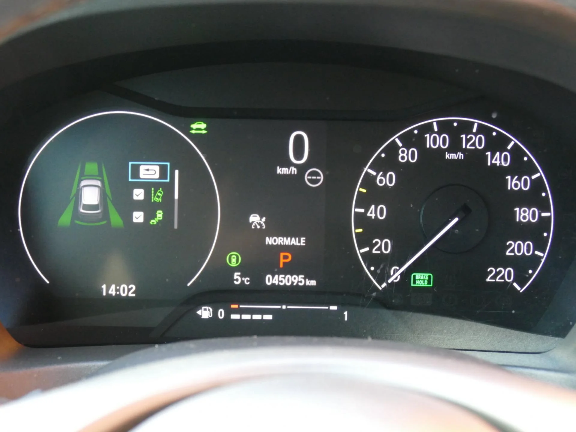 HONDA HR-V - Miniature 18 sur 37 - Cliquer pour voir cette photo