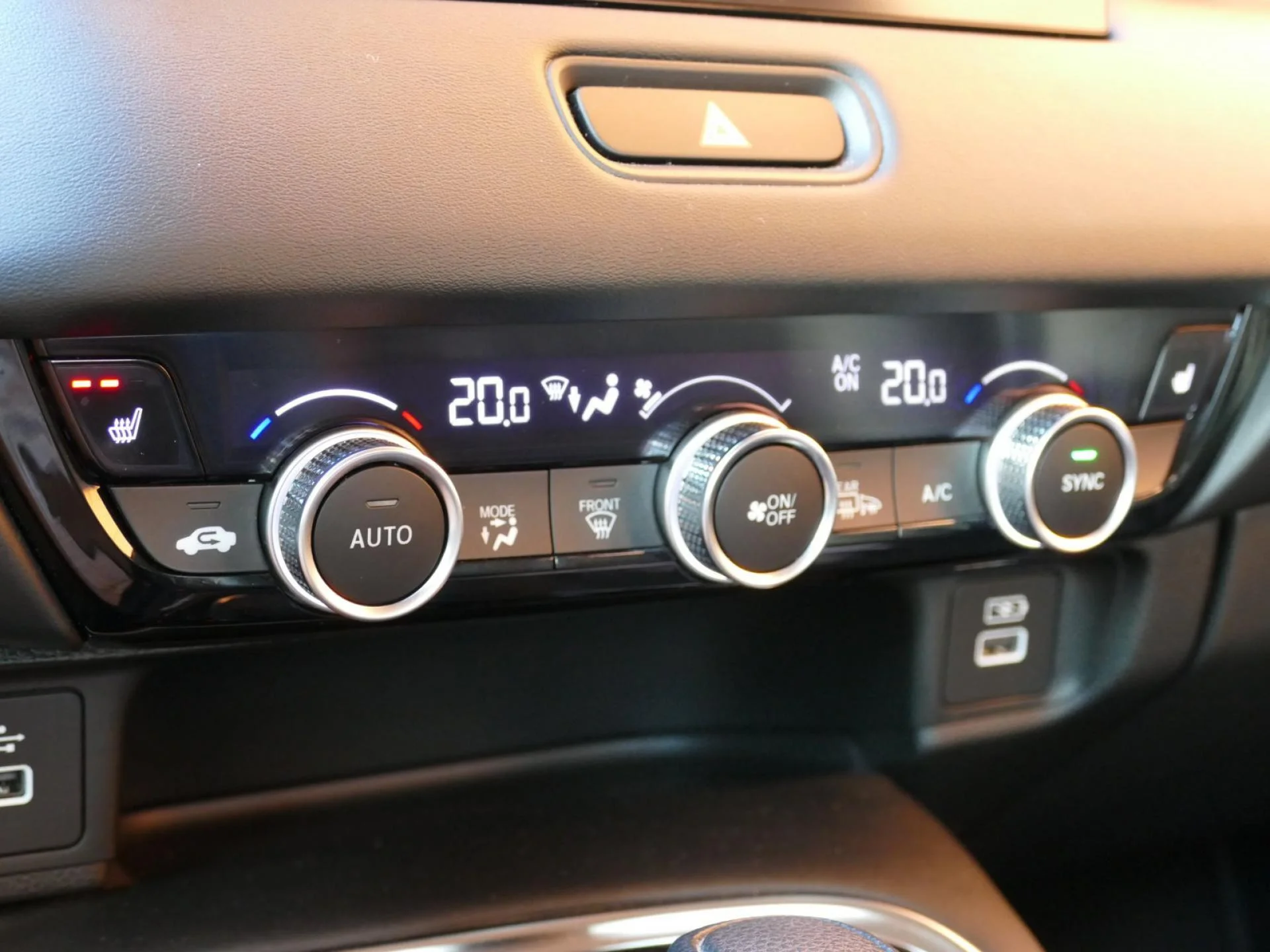 HONDA HR-V - Miniature 16 sur 37 - Cliquer pour voir cette photo