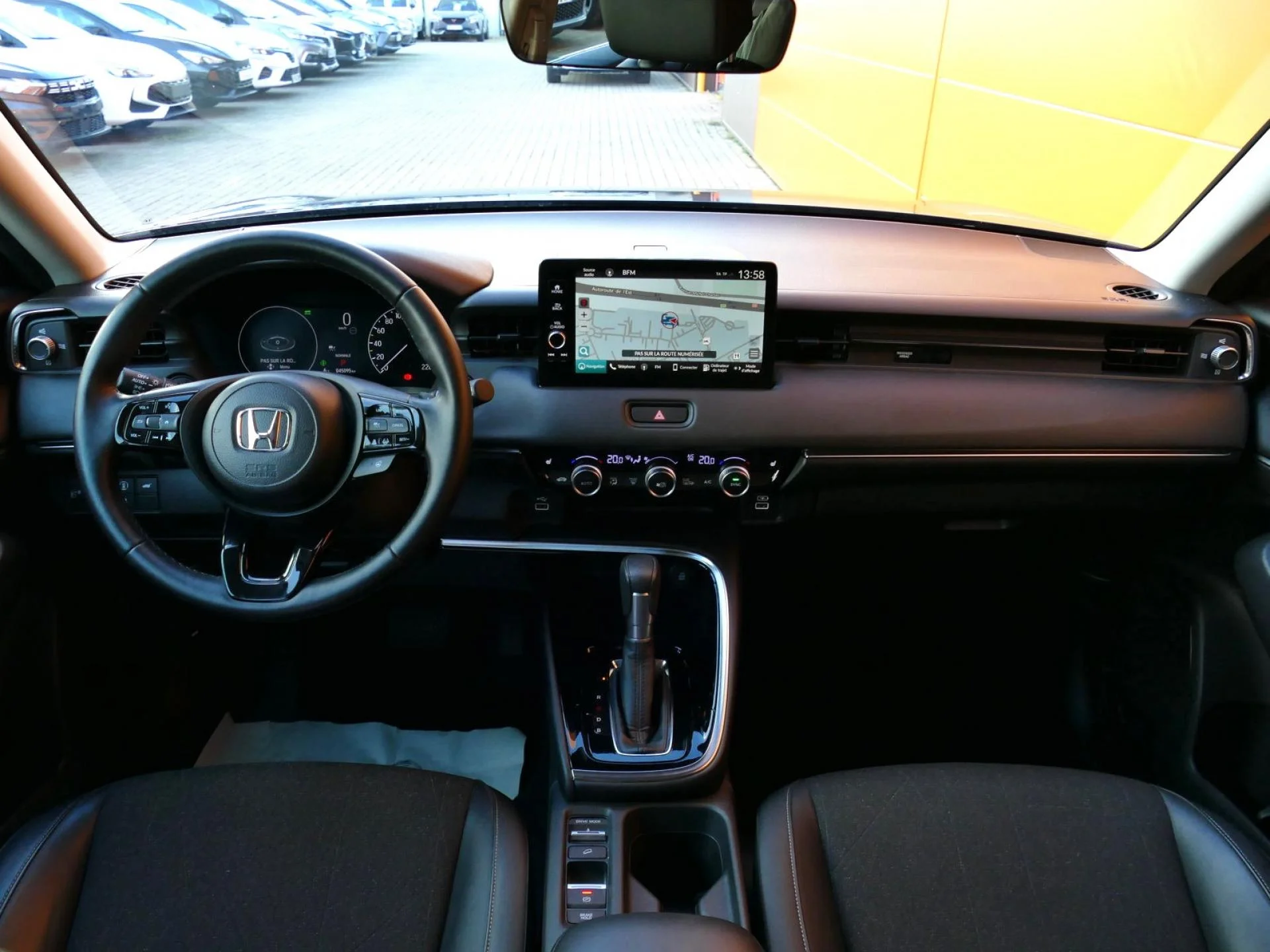 HONDA HR-V - Miniature 5 sur 37 - Cliquer pour voir cette photo