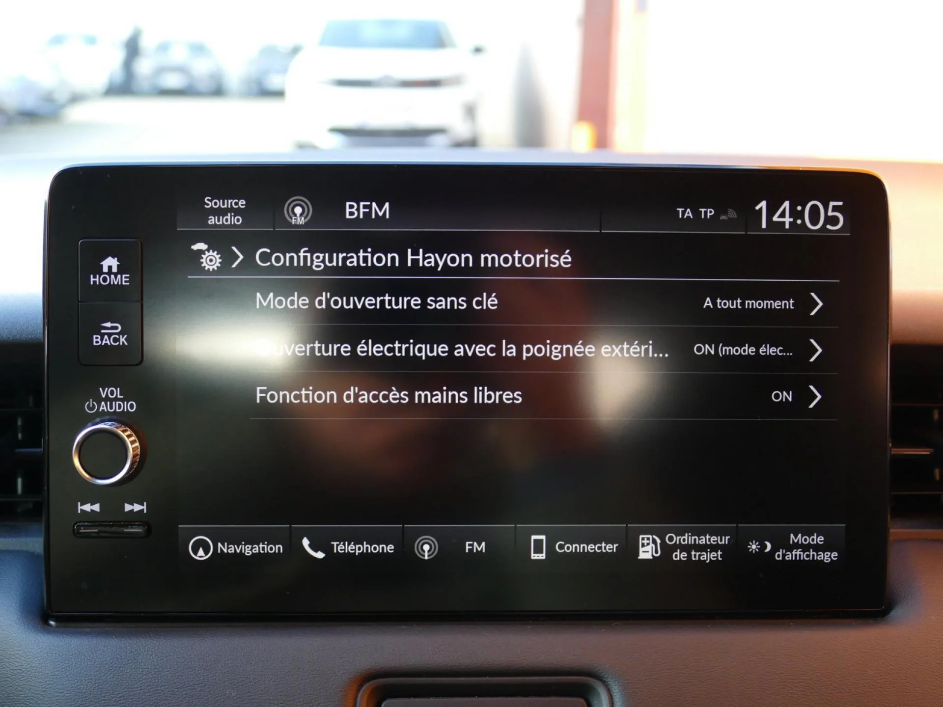 HONDA HR-V - Miniature 14 sur 37 - Cliquer pour voir cette photo