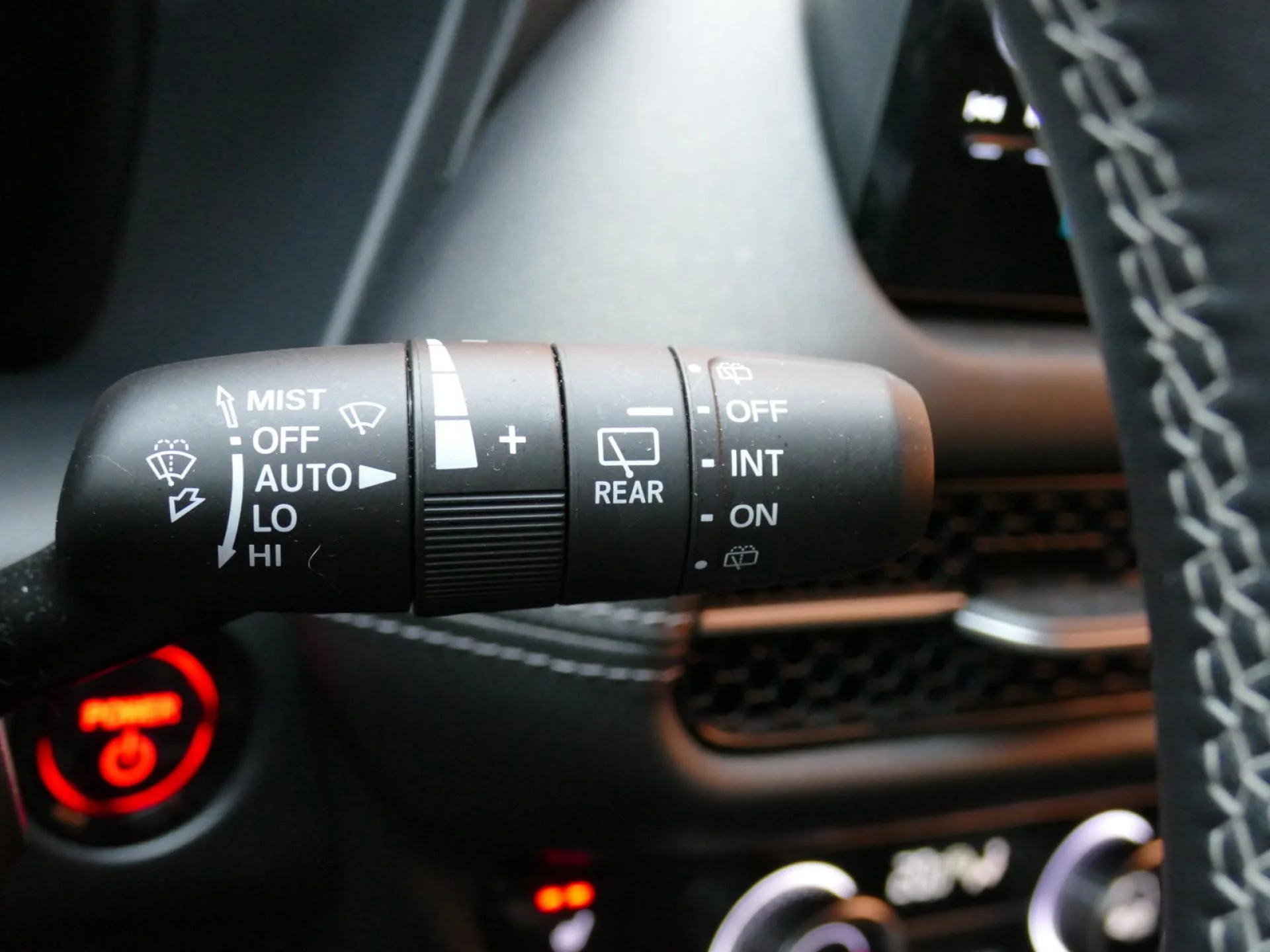 HONDA ZR-V - Miniature 25 sur 31 - Cliquer pour voir cette photo