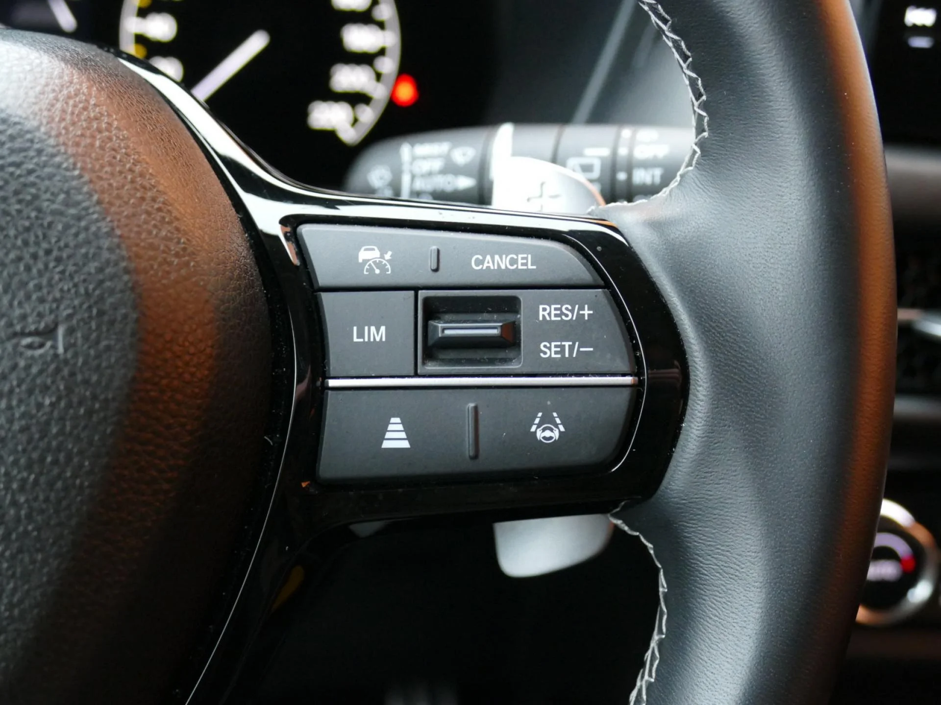HONDA ZR-V - Miniature 17 sur 31 - Cliquer pour voir cette photo