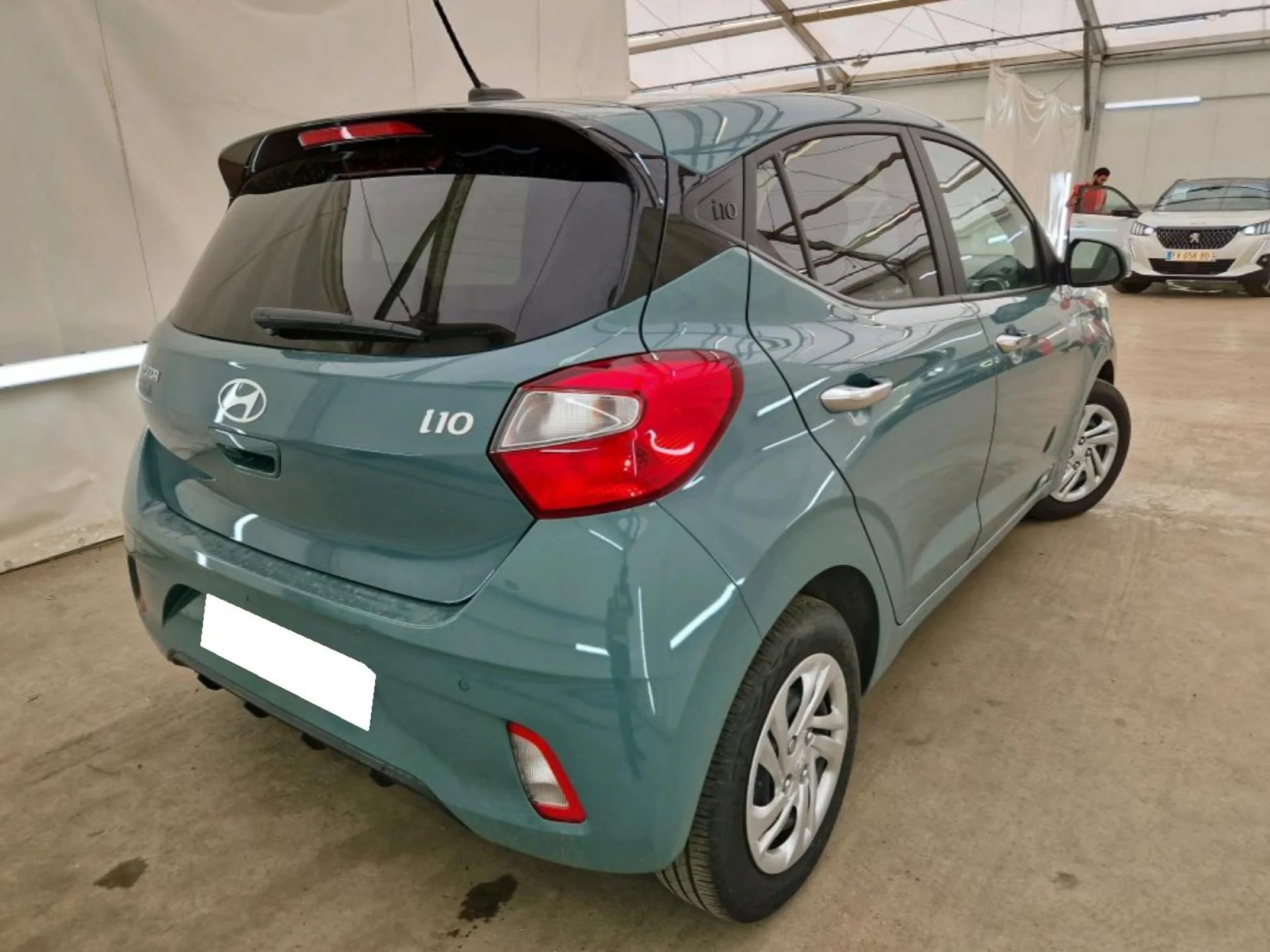 HYUNDAI i10 - Miniature 25 sur 32 - Cliquer pour voir cette photo