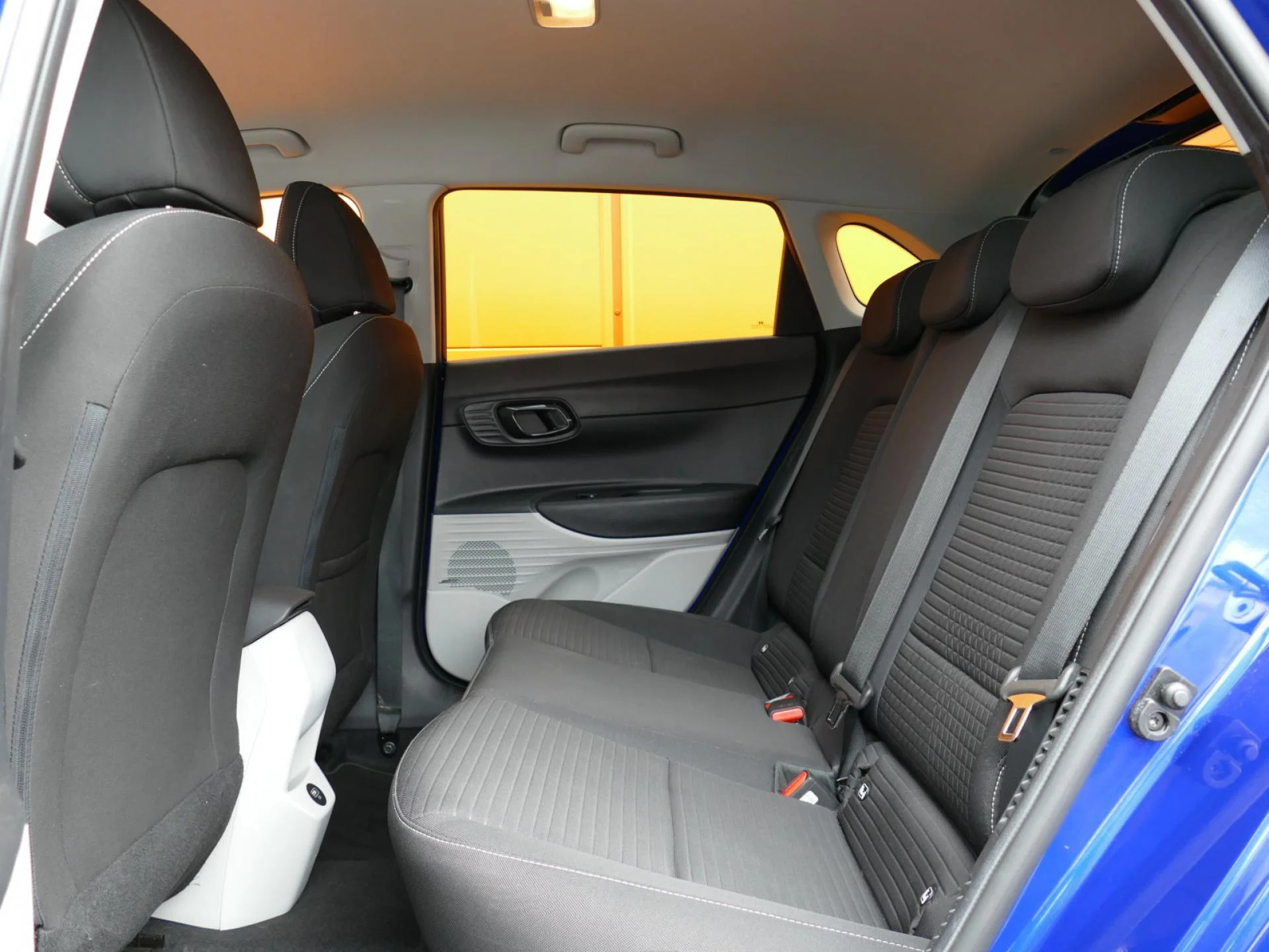HYUNDAI i20 - Miniature 7 sur 32 - Cliquer pour voir cette photo