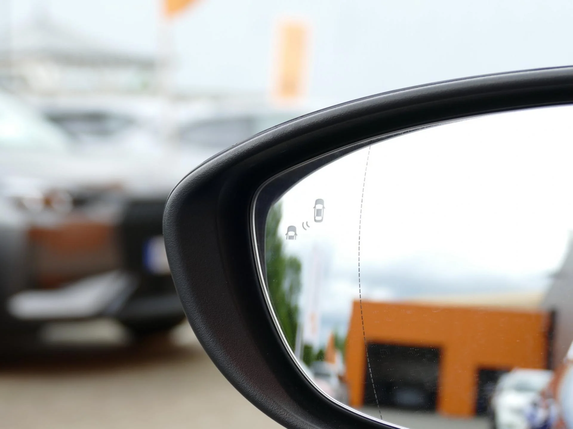 HYUNDAI i20 - Miniature 26 sur 32 - Cliquer pour voir cette photo